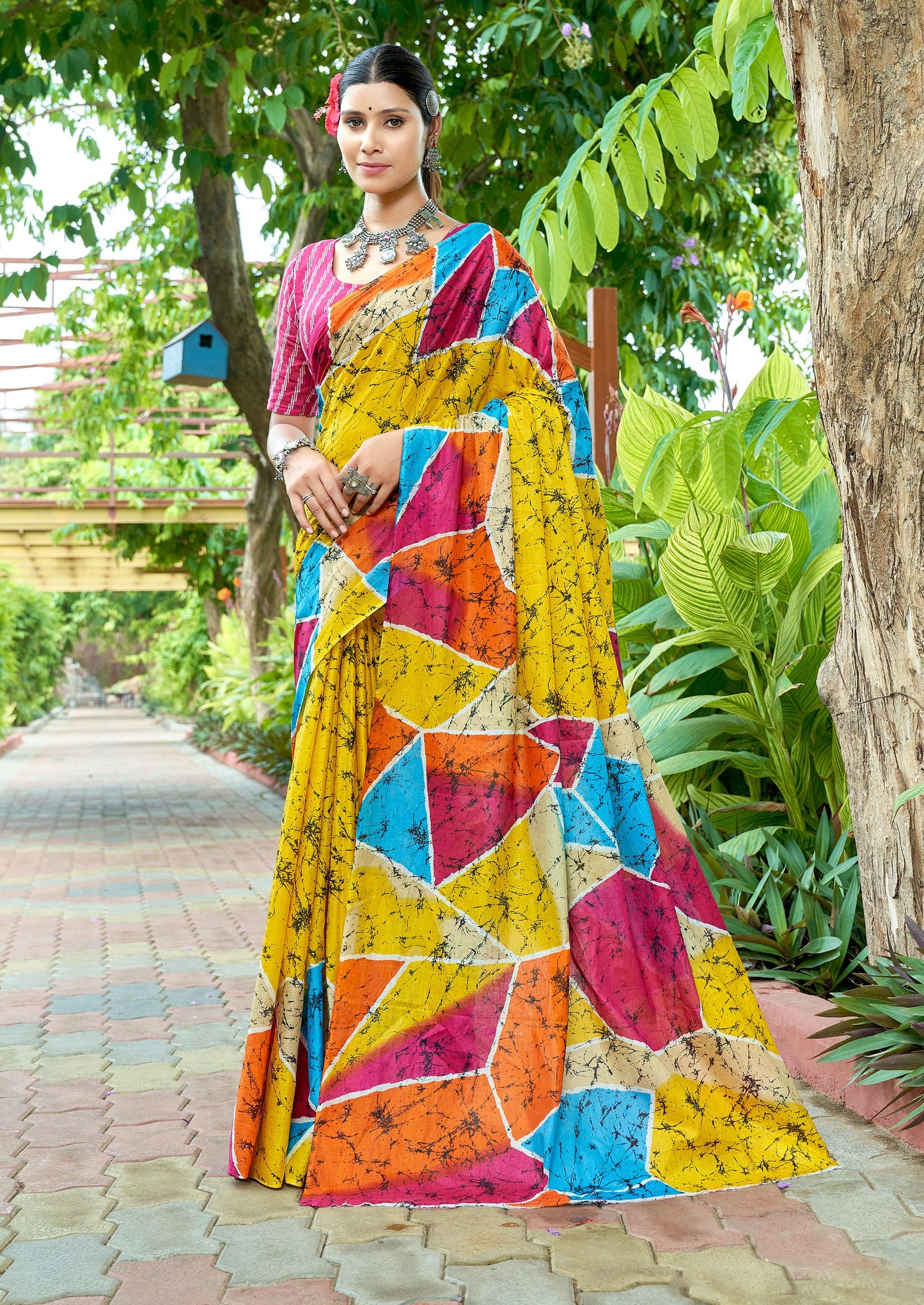 Kayatri New Designer Bagru Fancy Hand Printed Saree in Mulmul Cotton
