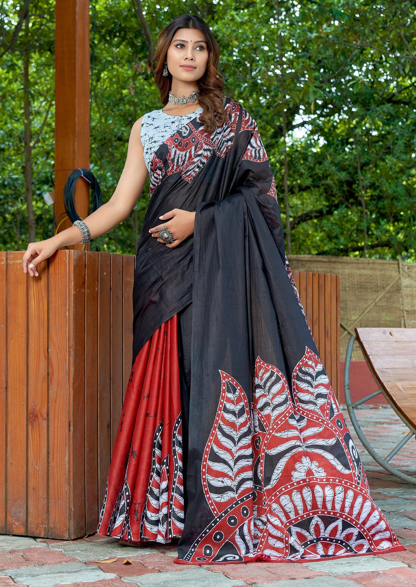 Kayatri New Designer Bagru Fancy Hand Printed Saree in Mulmul Cotton