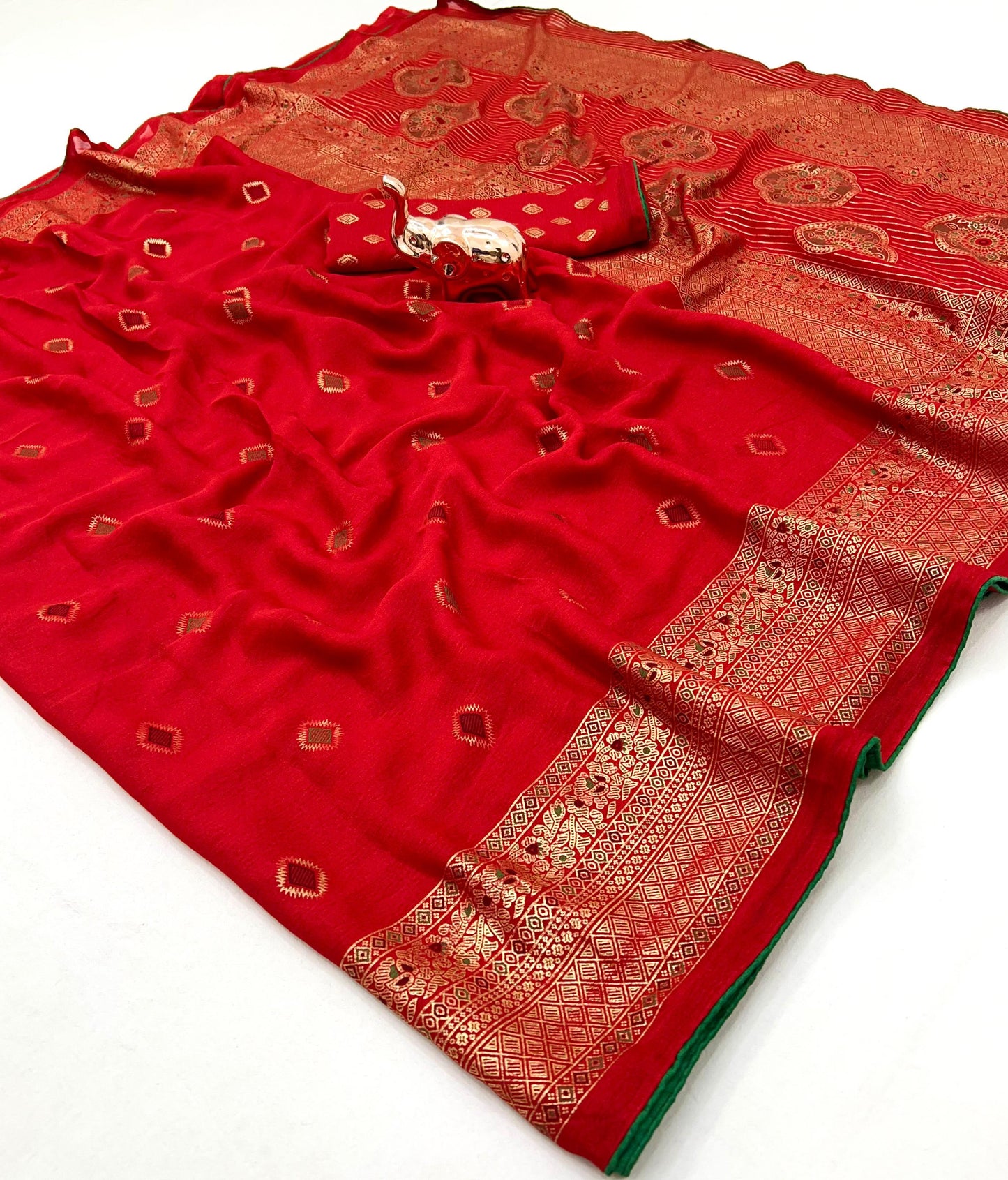 Kayatri New Bamber Viscose Georgette Saree with Foil & Ikat Print Blouse