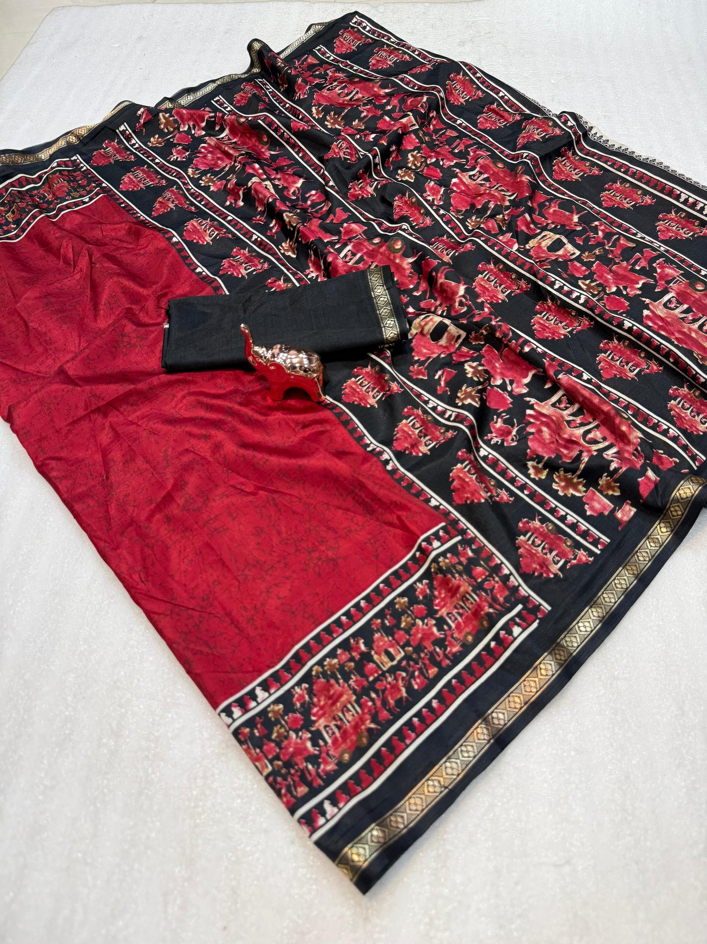 Kayatri New Lightweight Dolla Silk Saree with Kalamkari Print & Gold Zari Border