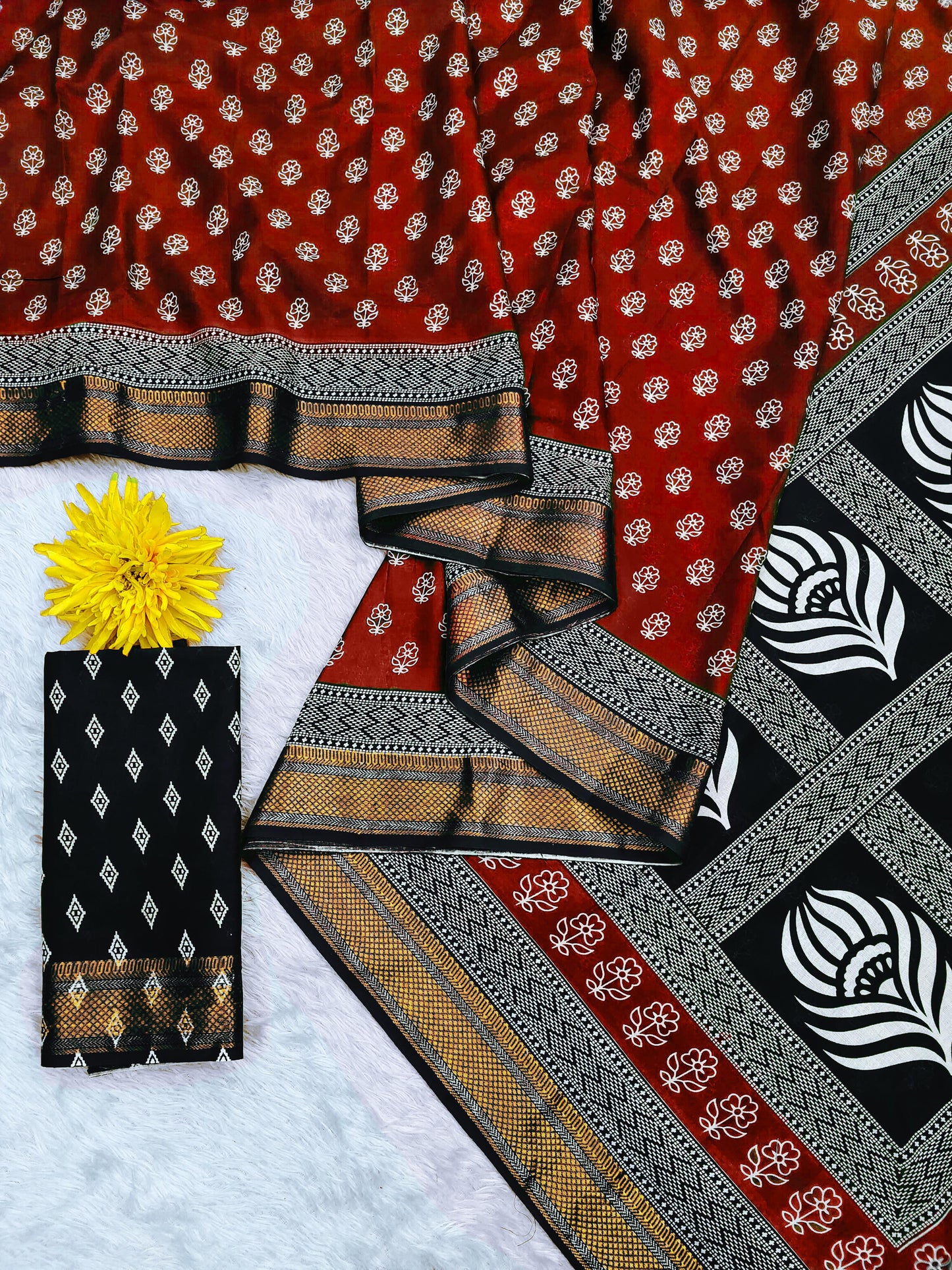 Kayatri New Pure Mulmul Cotton Hand Block Print Saree with Heavy Zari Border & Bandhani Blouse