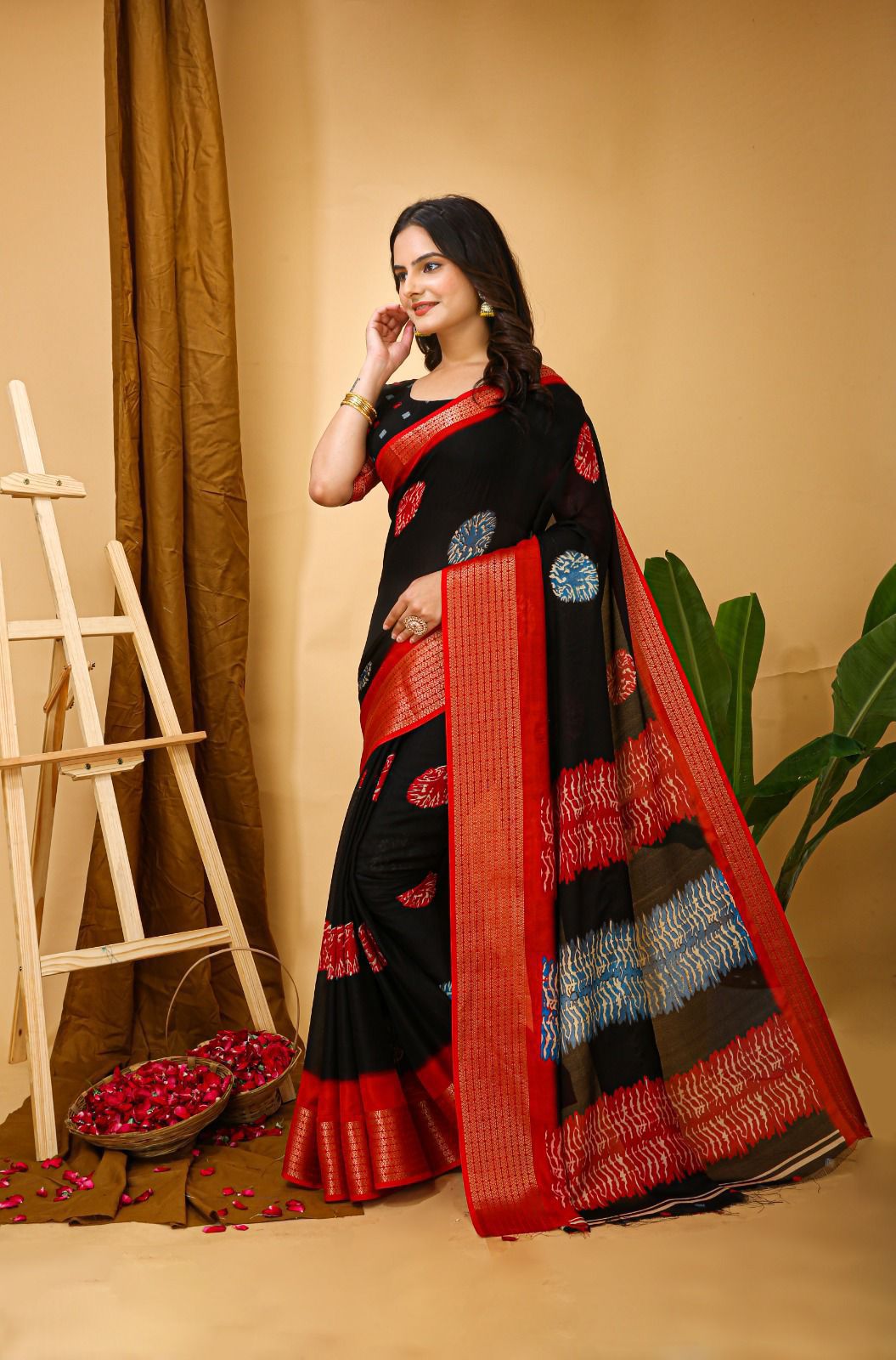 Kayatri New Soft Marshmallow Print Saree with Jacquard Kanjivaram Zari Border & Blouse