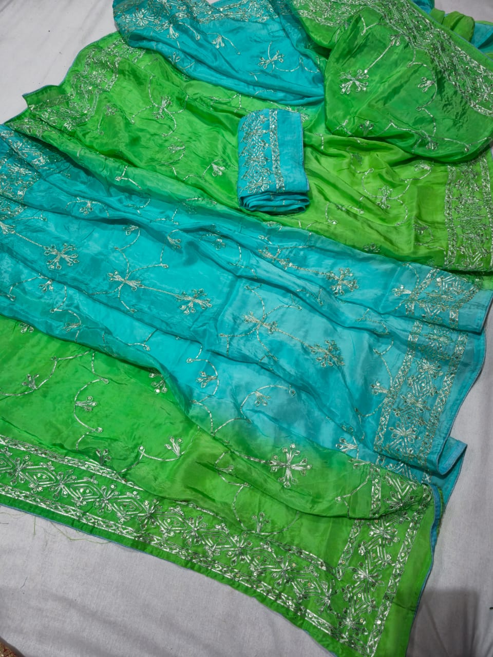 Kayatri New Premium Uppada Silk Saree with Rose Zari Weaving Ready to Dispatch