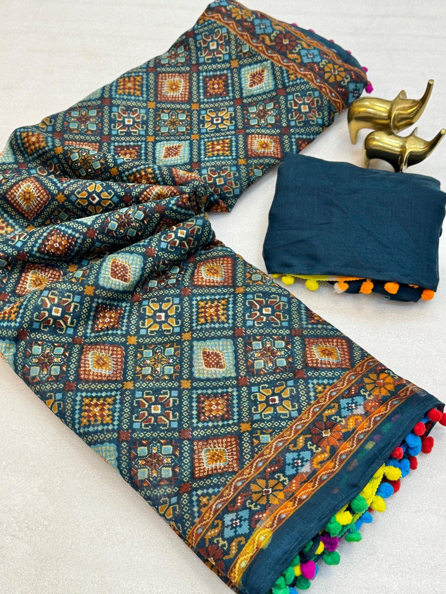 Kayatri New Elegant Mul Mul Cotton Ikkat Saree with Running Blouse