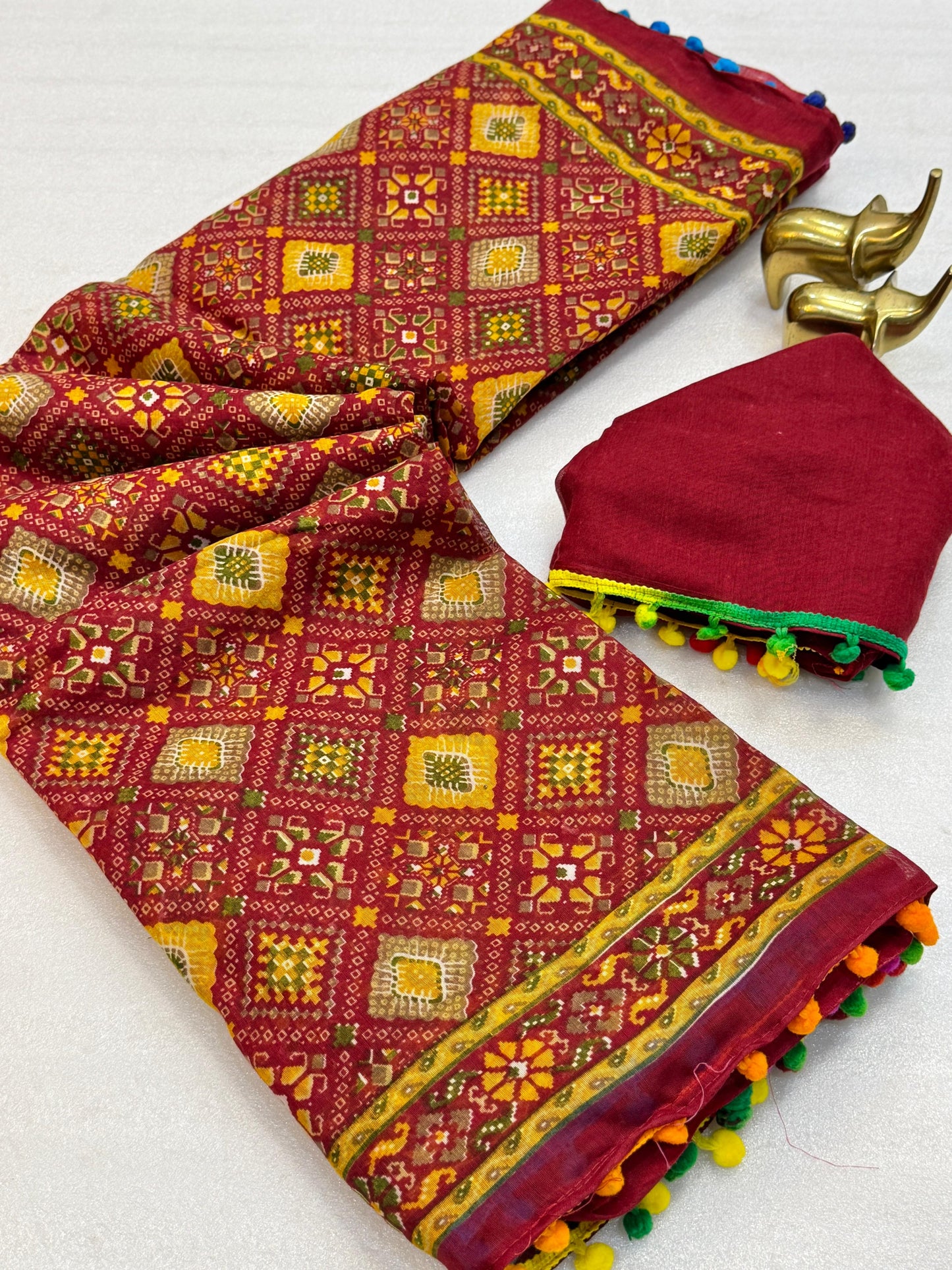 Kayatri New Elegant Mul Mul Cotton Ikkat Saree with Running Blouse