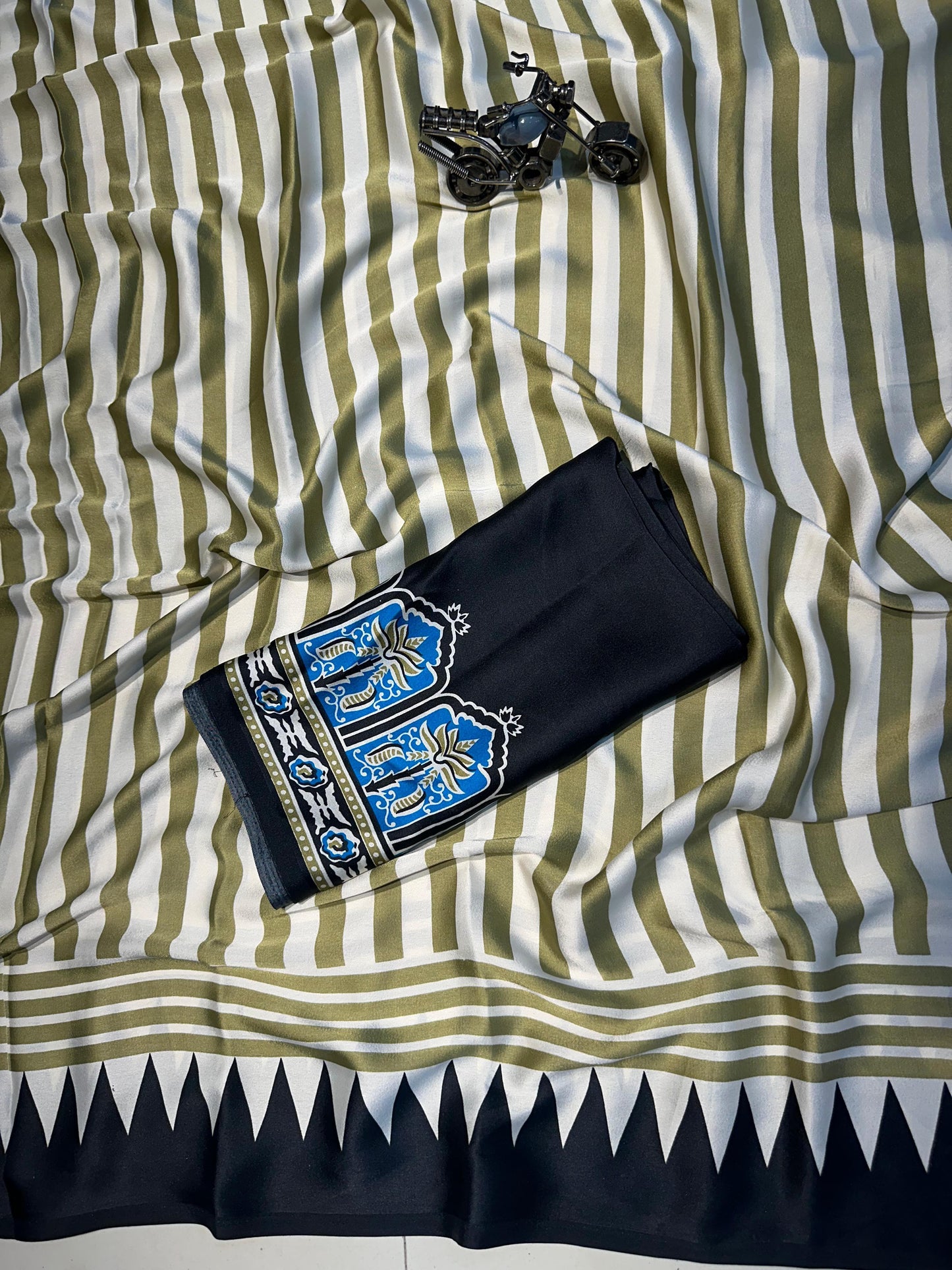 Kayatri New Designer Gaji Silk Saree Perfect Blend of Luxury and Comfort