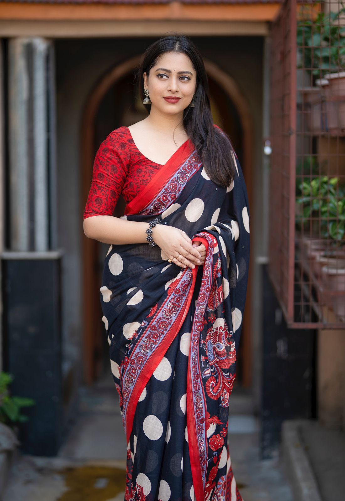 Kayatri New Soft Heavy Linen Printed Saree with Polki Kalamkari Design Tassels