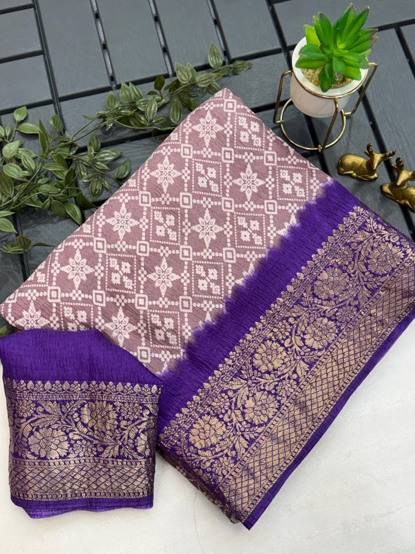 Kayatri New Traditional Chandramukhi Dola Silk Saree with Ikat Print and Elegant Jacquard Work