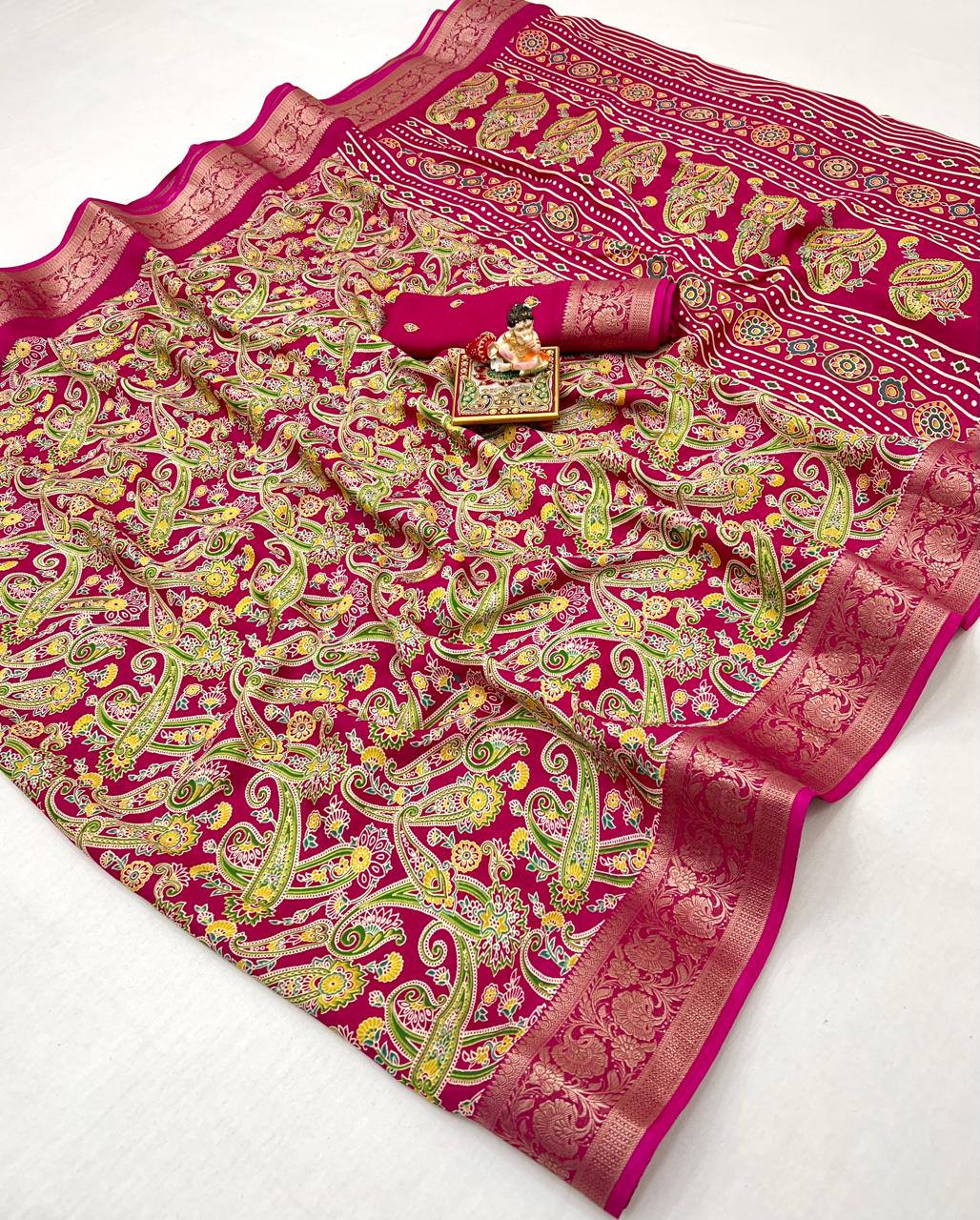 Kayatri New Beautiful Calcutta Moss Georgette Saree with Fine Zari Woven Border