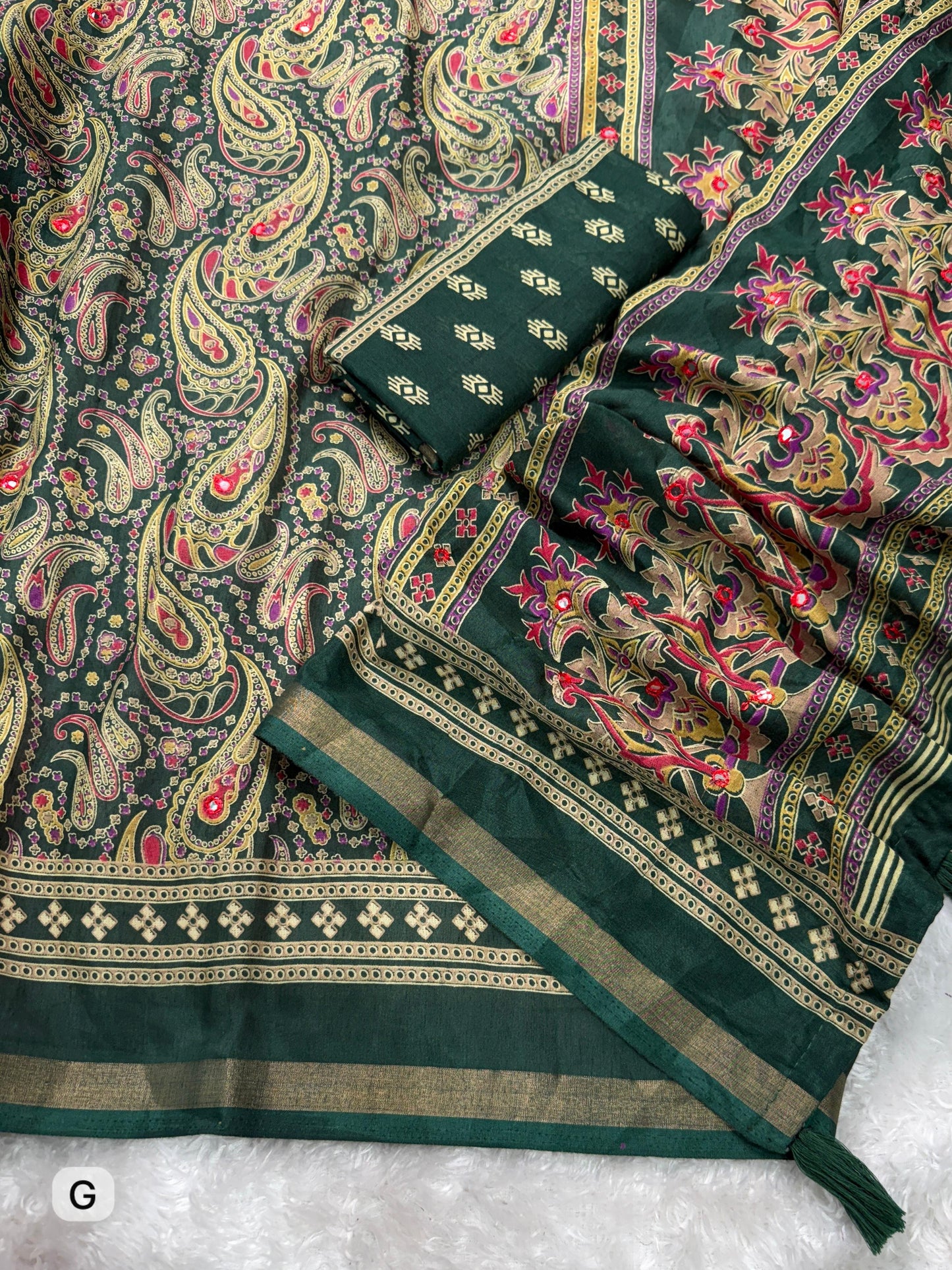 Kayatri New Elegant Kalamkari Ajrakh Printed Mul Cotton Saree