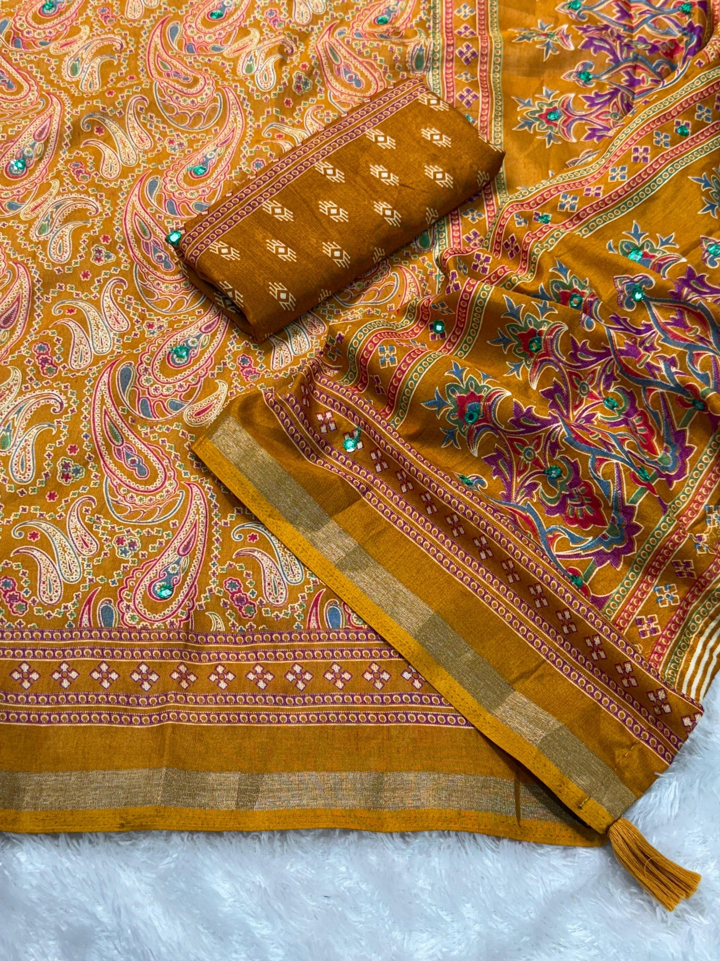 Kayatri New Elegant Kalamkari Ajrakh Printed Mul Cotton Saree
