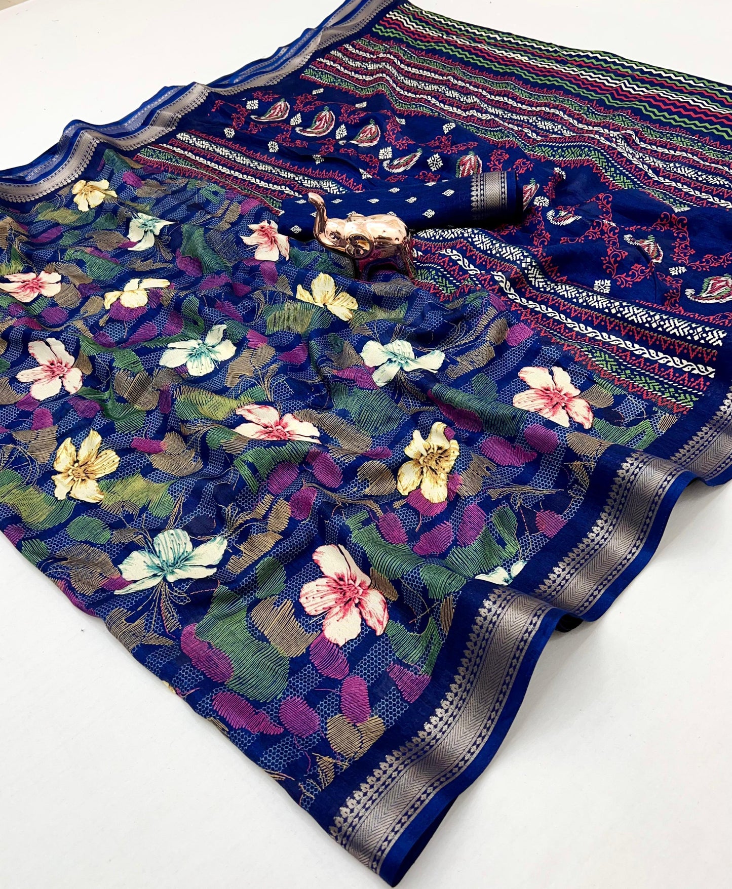 Kayatri New Stylish Floral Printed Blend Cotton Saree for Everyday Elegance