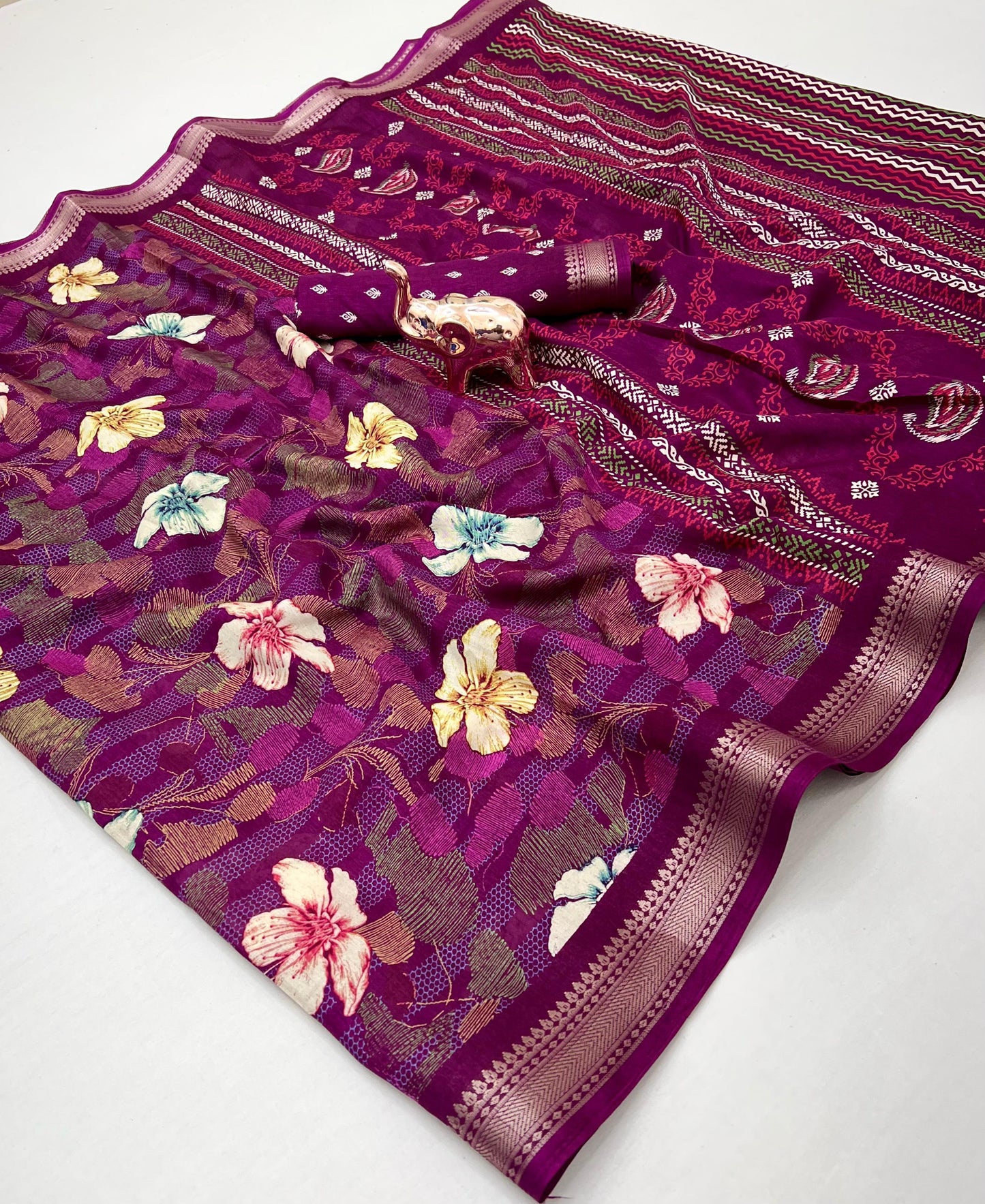 Kayatri New Stylish Floral Printed Blend Cotton Saree for Everyday Elegance
