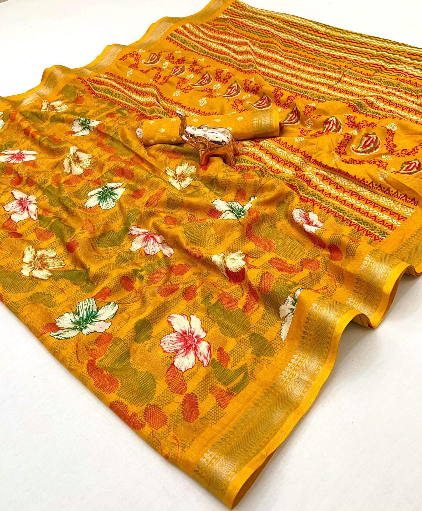 Kayatri New Stylish Floral Printed Blend Cotton Saree for Everyday Elegance