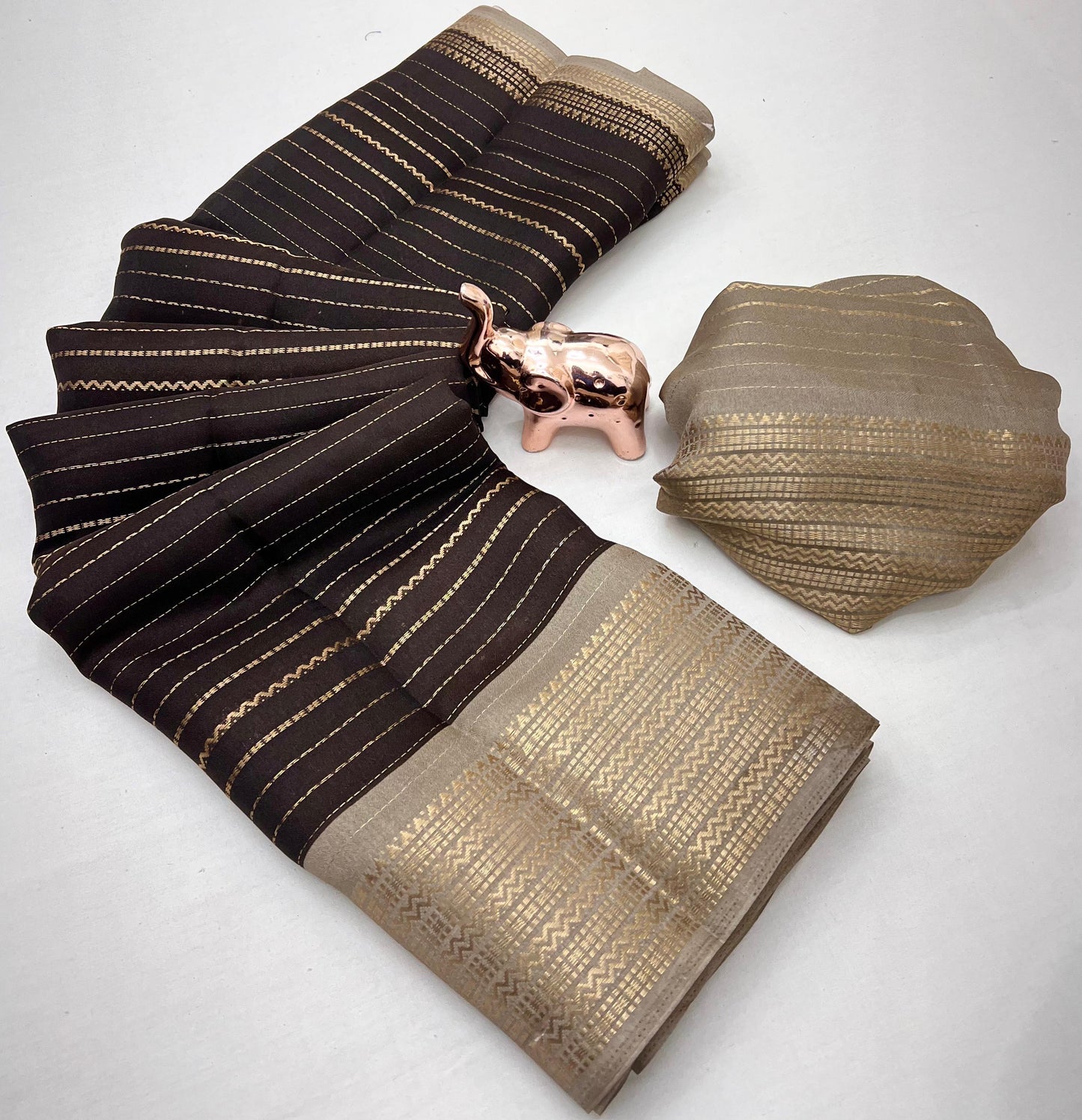 Kayatri New Premium Marshmallow Saree with Contrast Lining Blouse