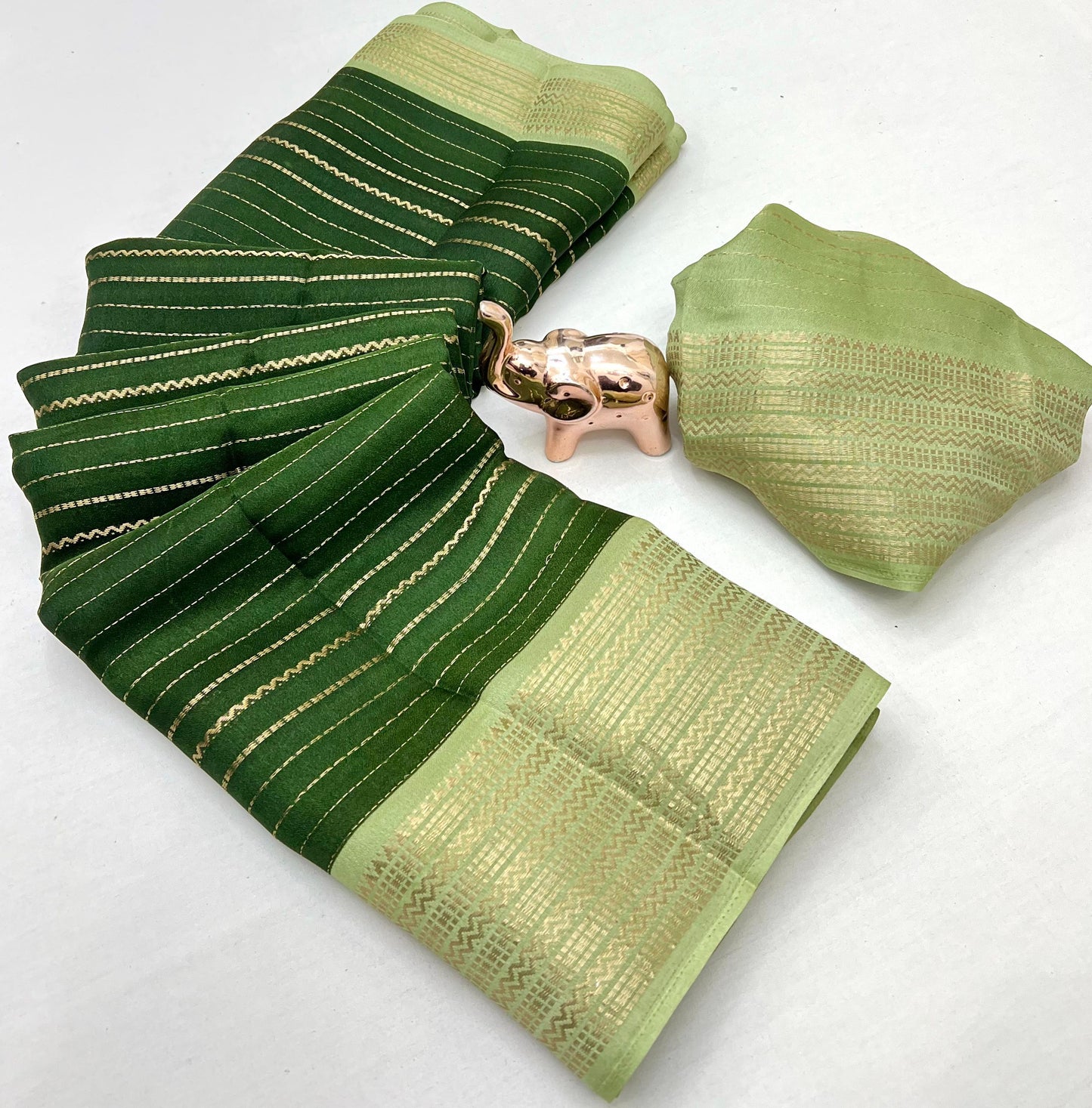 Kayatri New Premium Marshmallow Saree with Contrast Lining Blouse