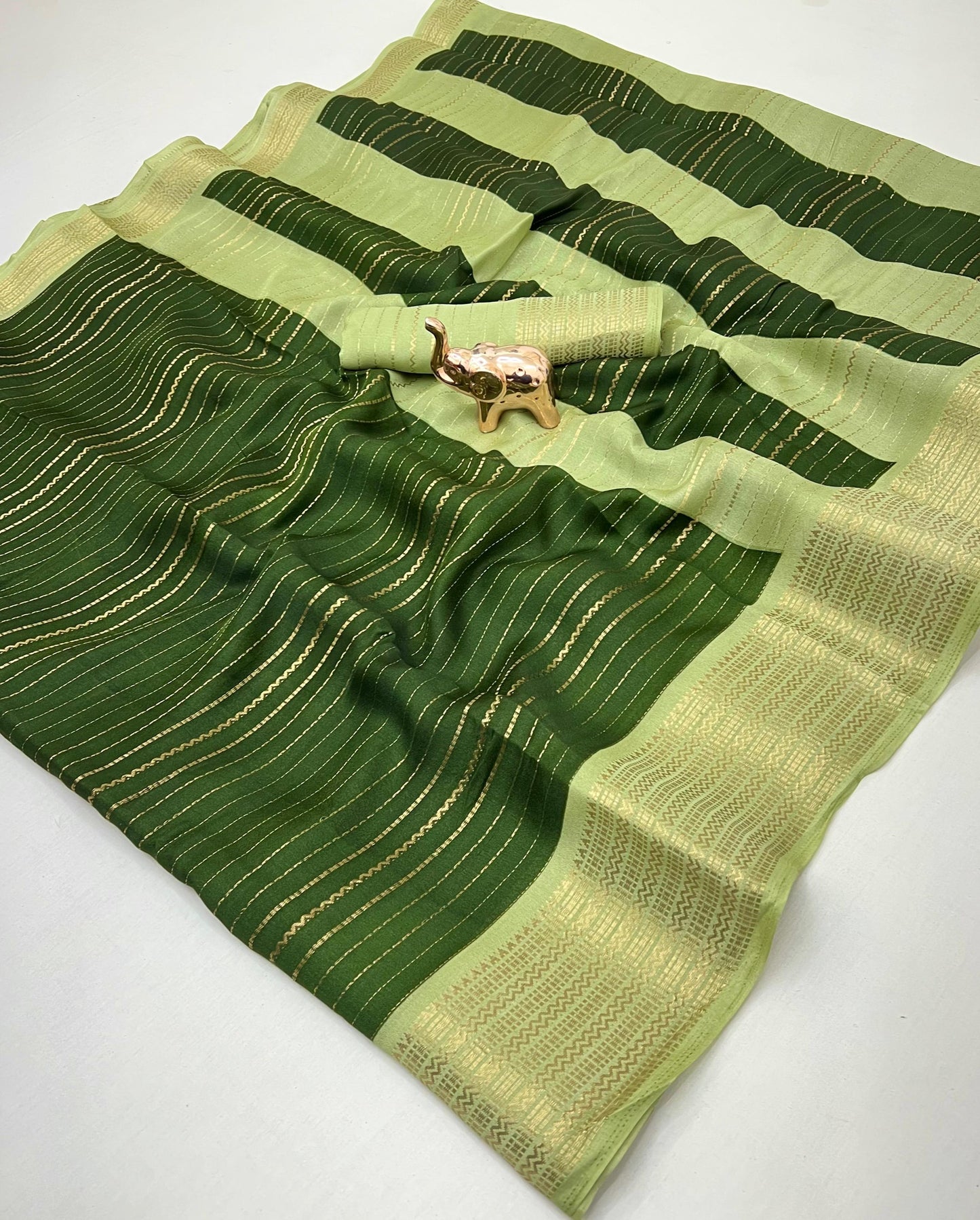 Kayatri New Premium Marshmallow Saree with Contrast Lining Blouse