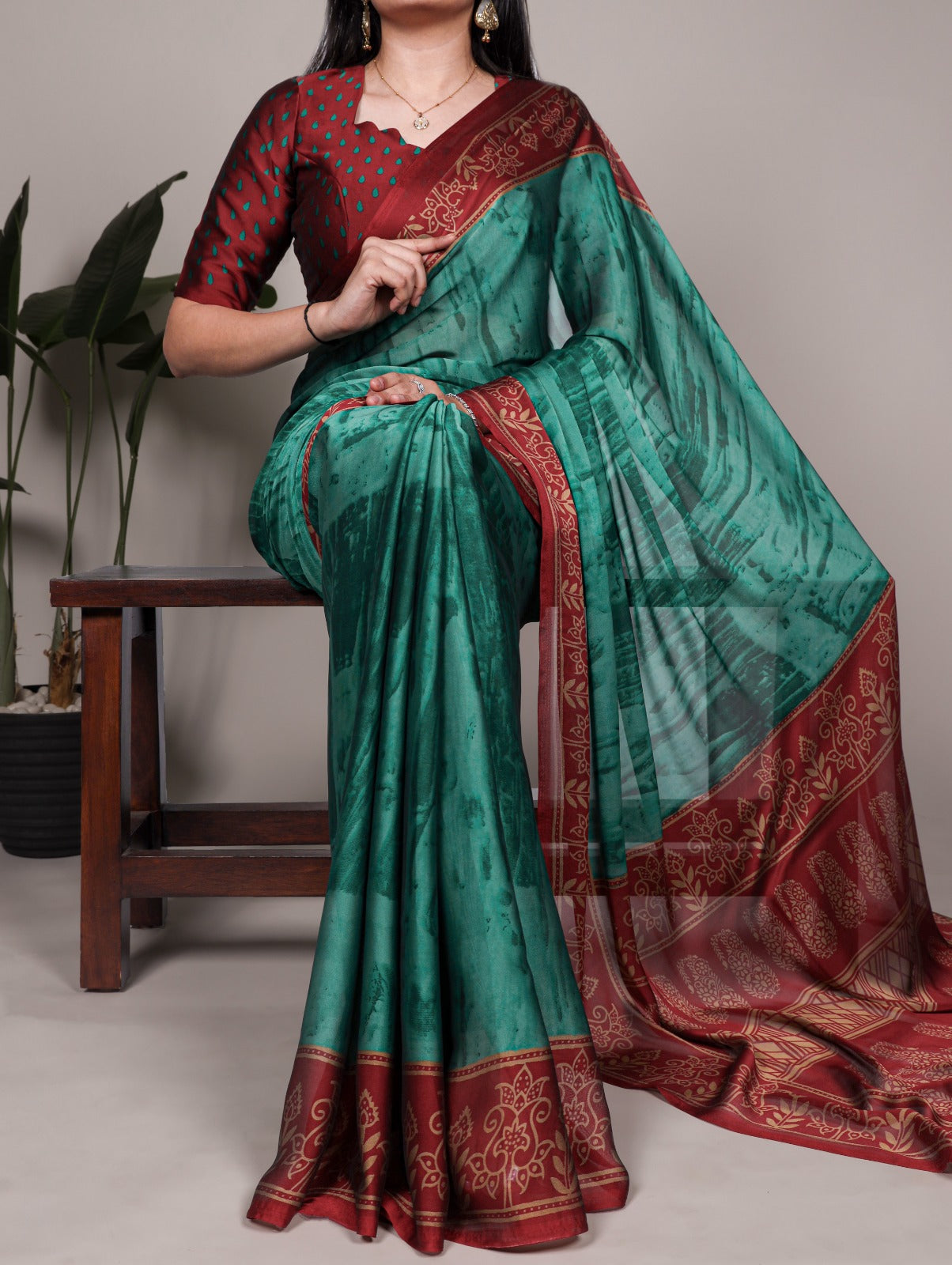 Kayatri New  Stylish Rangoli Silk Saree with Classic Print Design