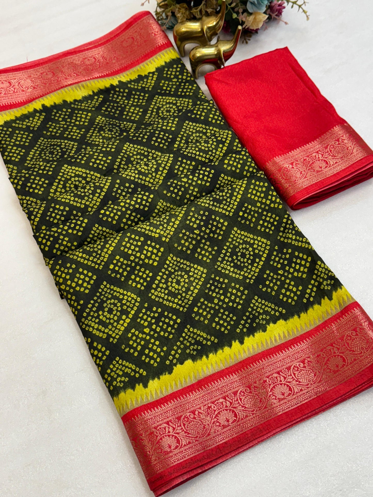 Kayatri New Elegant Self Jacquard Dola Silk Saree with Traditional Bandhani