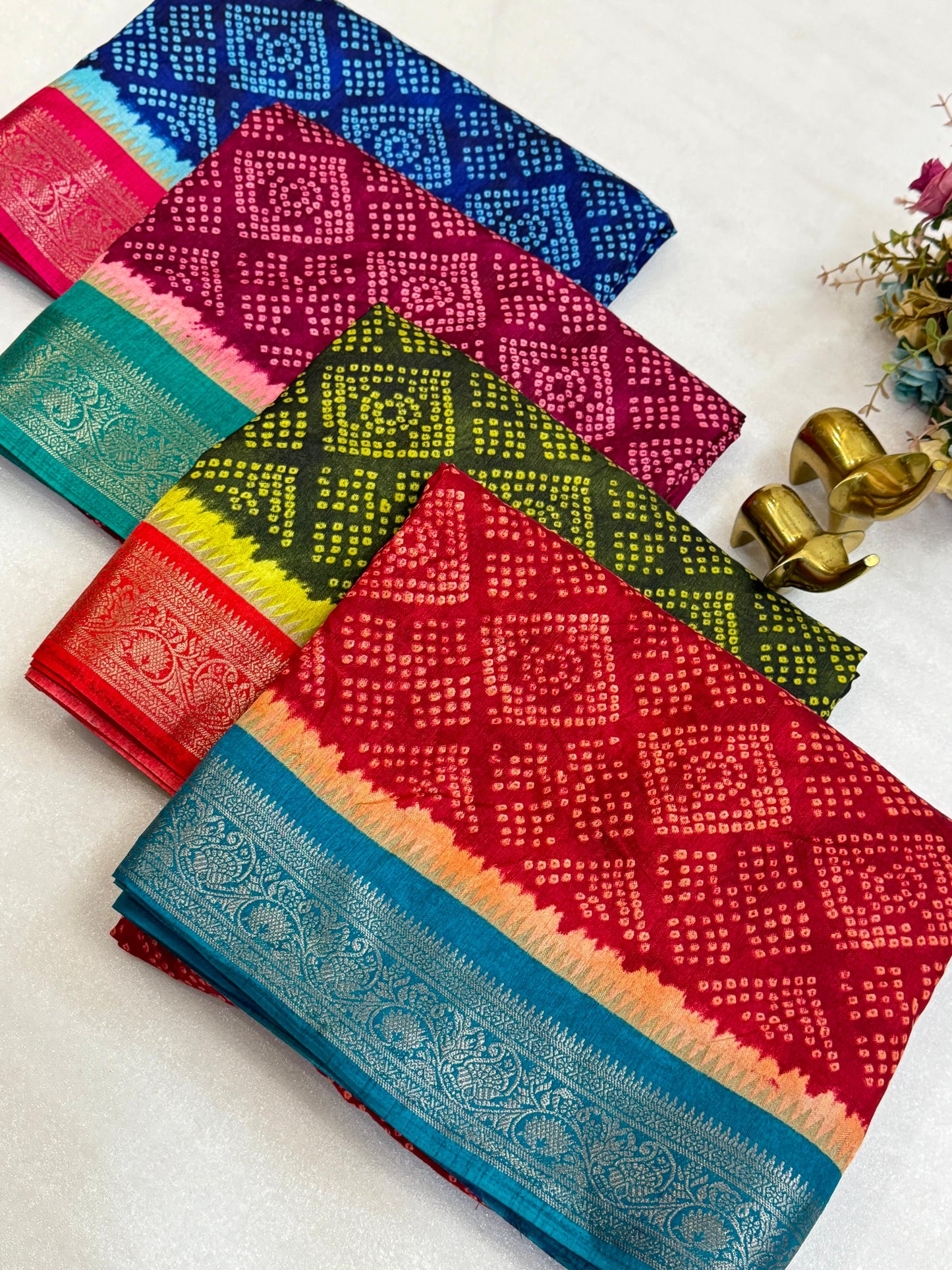 Kayatri New Elegant Self Jacquard Dola Silk Saree with Traditional Bandhani