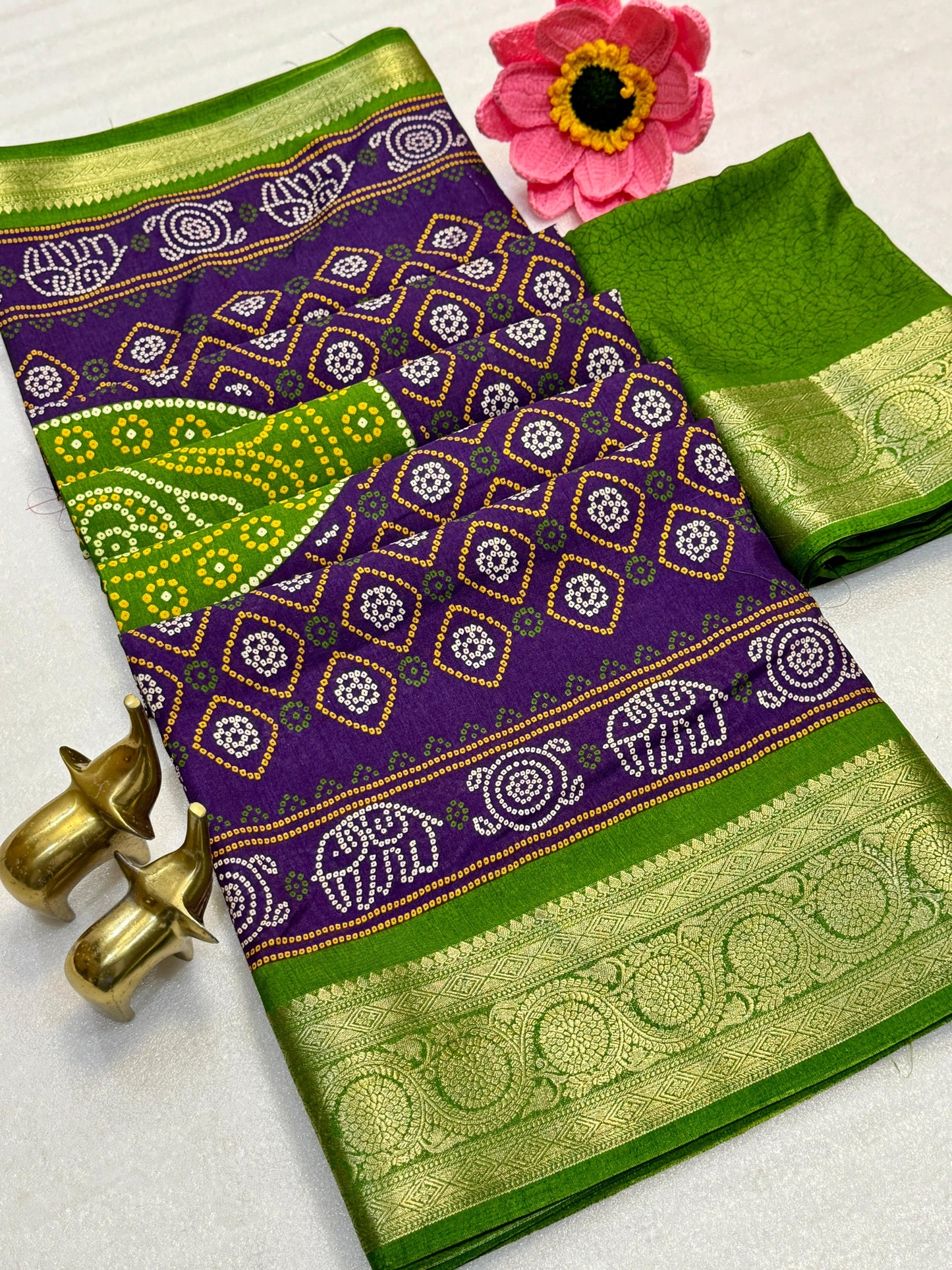 Kayatri New Traditional Kalamkari Saree with Matching Blouse Piece