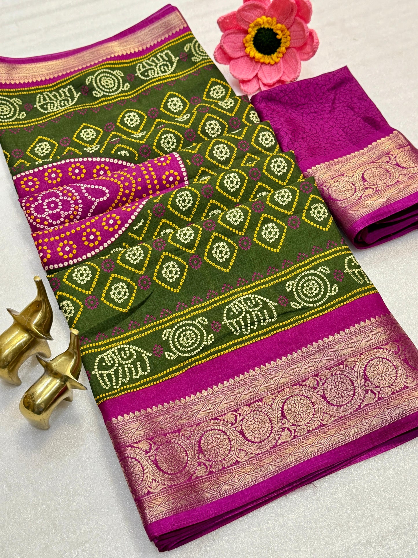 Kayatri New Traditional Kalamkari Saree with Matching Blouse Piece