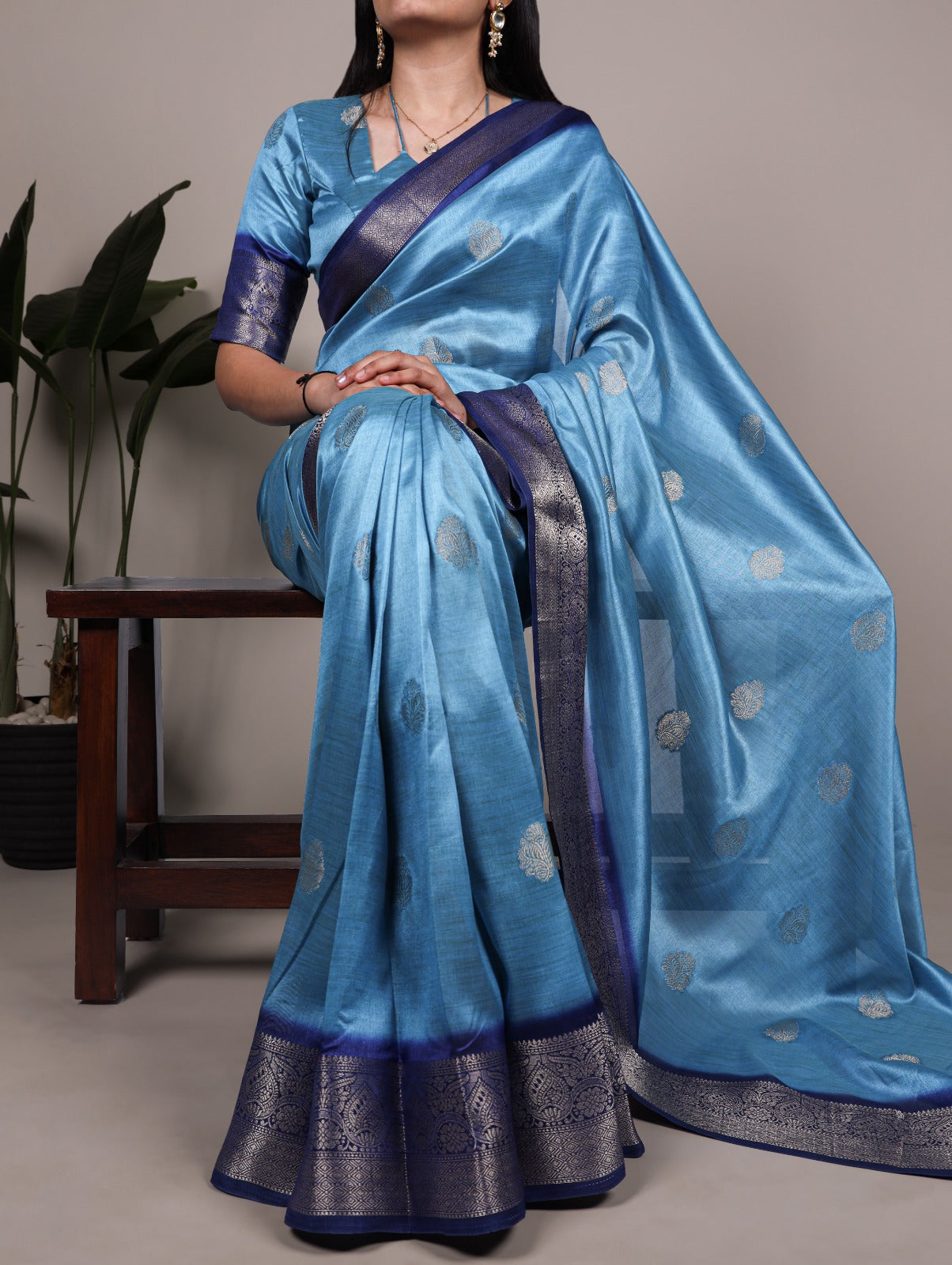 Kayatri New Soft Rumali Silk Saree with Beautiful Zari Weaving Design