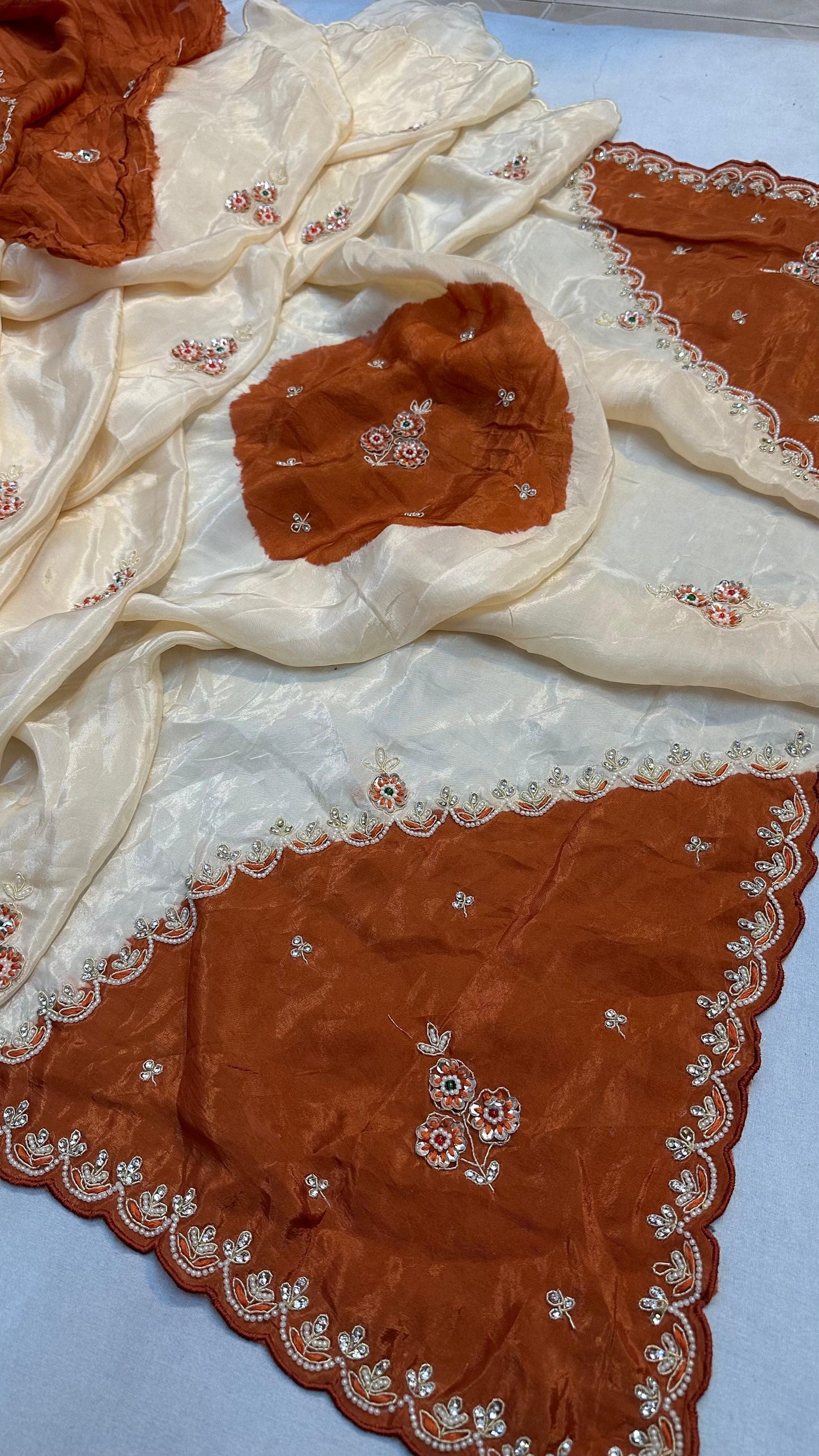 Kayatri New Elegant Pure H.O. Silk Saree Highlighted with Handcrafted Work