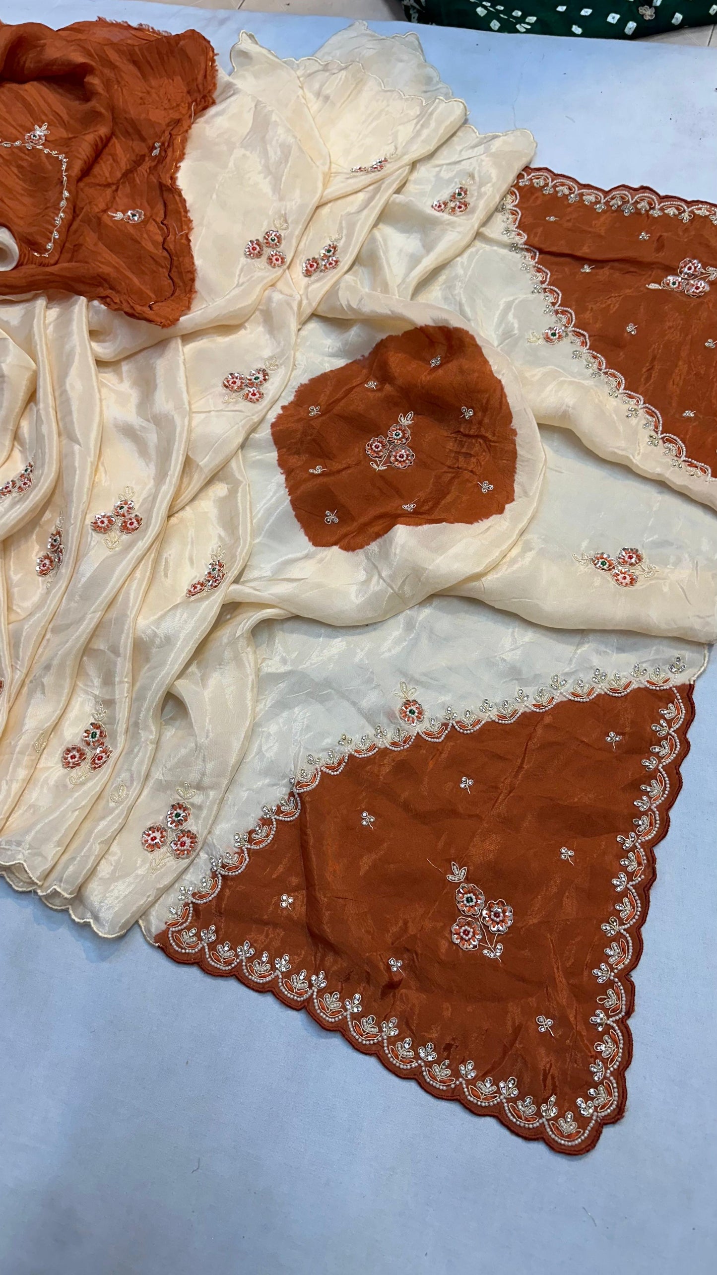 Kayatri New Elegant Pure H.O. Silk Saree Highlighted with Handcrafted Work