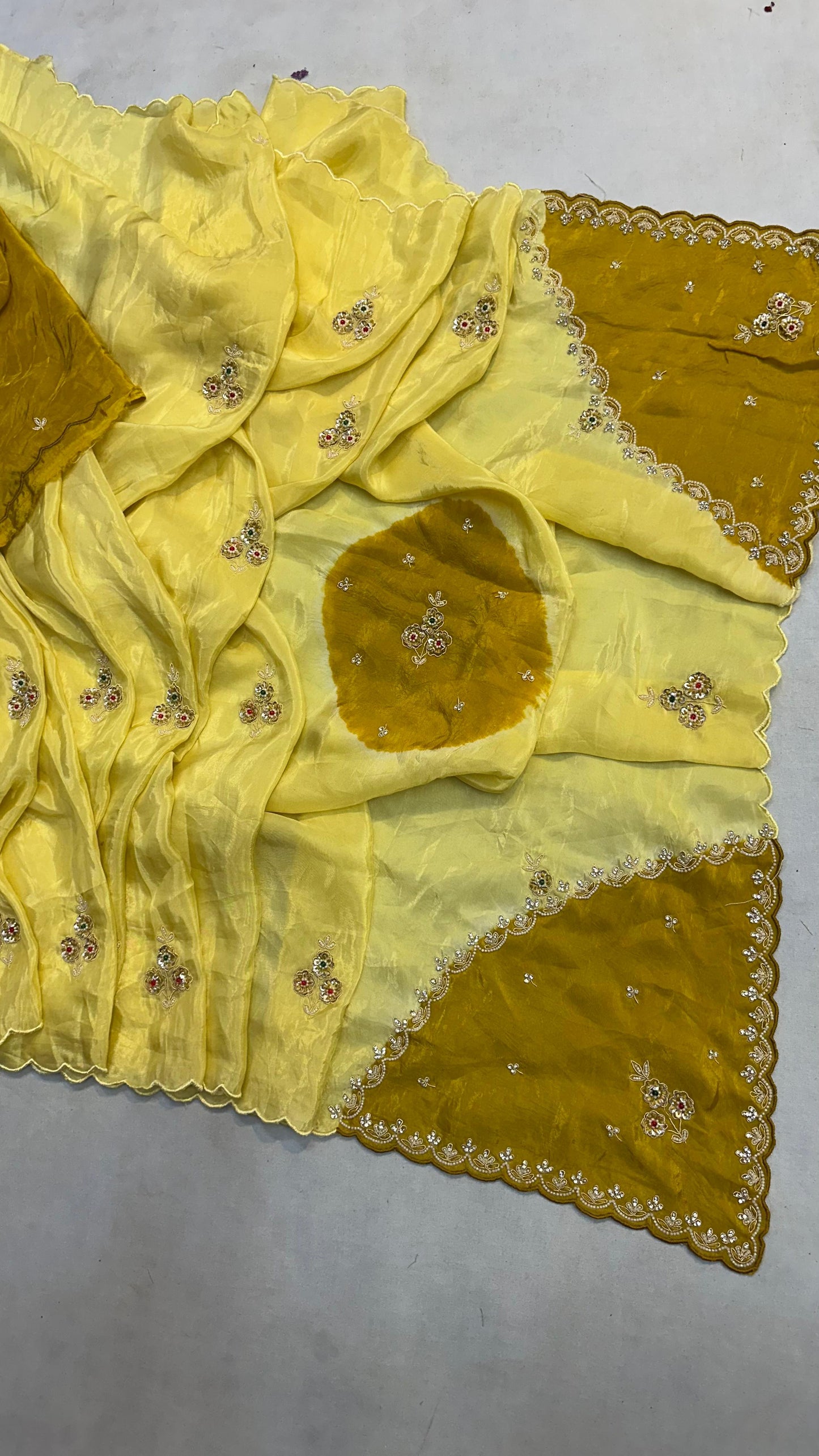 Kayatri New Elegant Pure H.O. Silk Saree Highlighted with Handcrafted Work