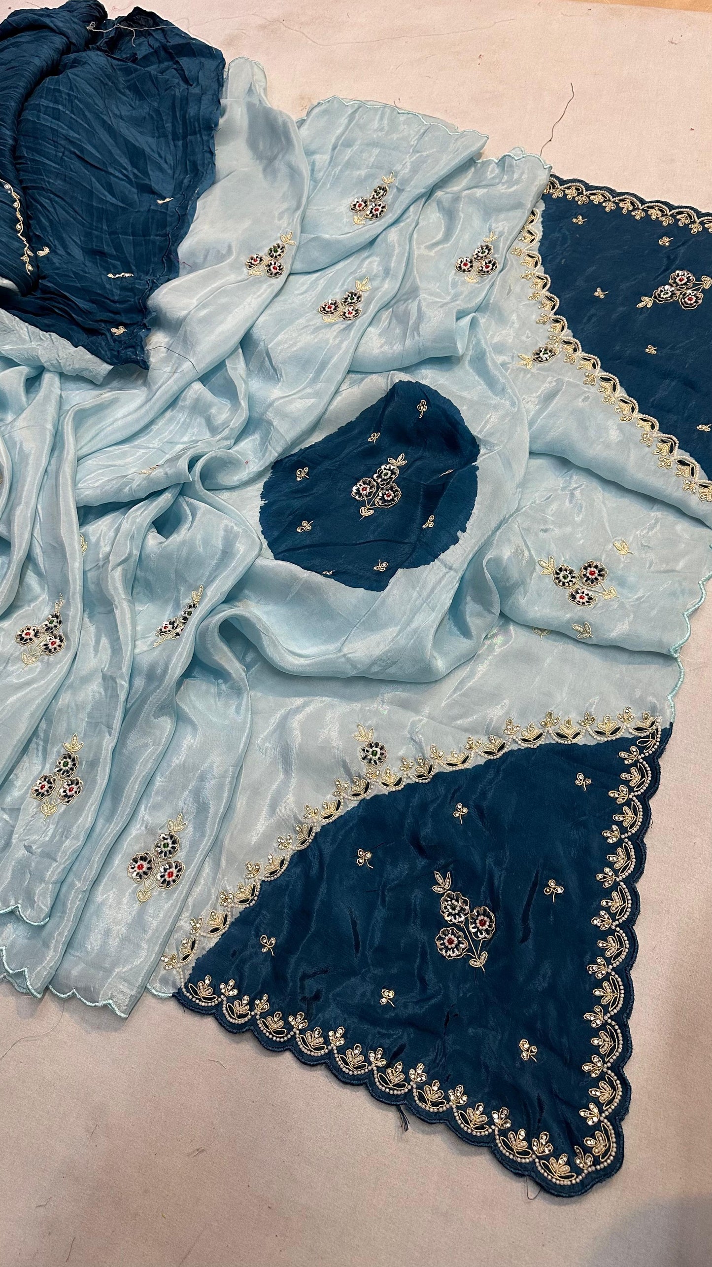 Kayatri New Elegant Pure H.O. Silk Saree Highlighted with Handcrafted Work