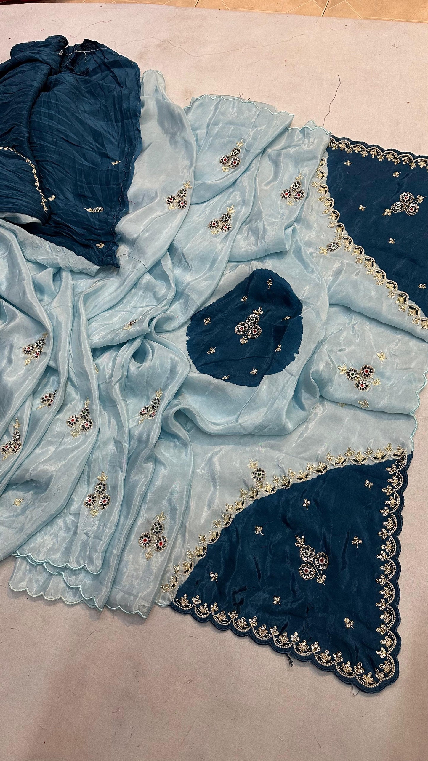 Kayatri New Elegant Pure H.O. Silk Saree Highlighted with Handcrafted Work