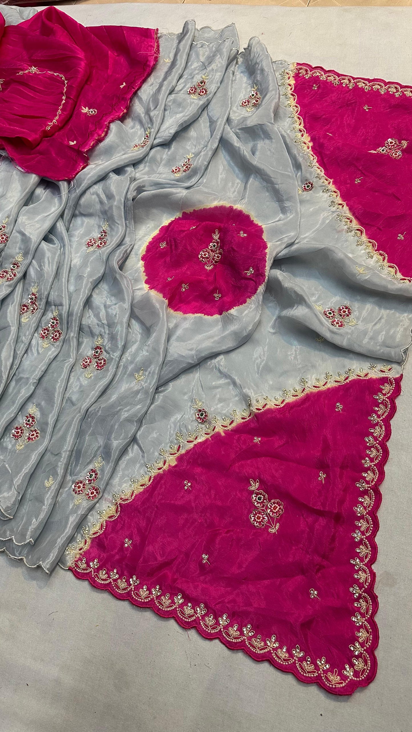 Kayatri New Elegant Pure H.O. Silk Saree Highlighted with Handcrafted Work