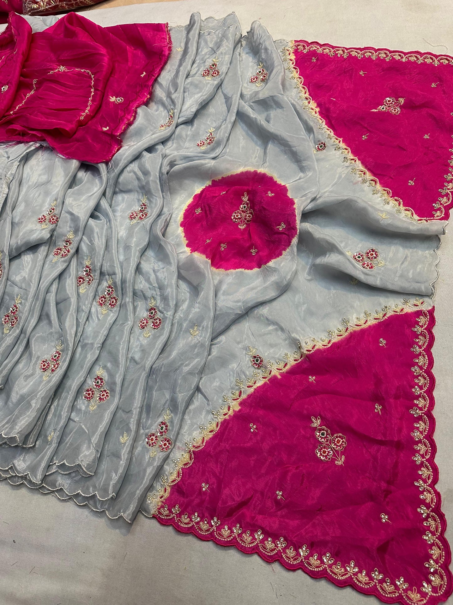 Kayatri New Elegant Pure H.O. Silk Saree Highlighted with Handcrafted Work