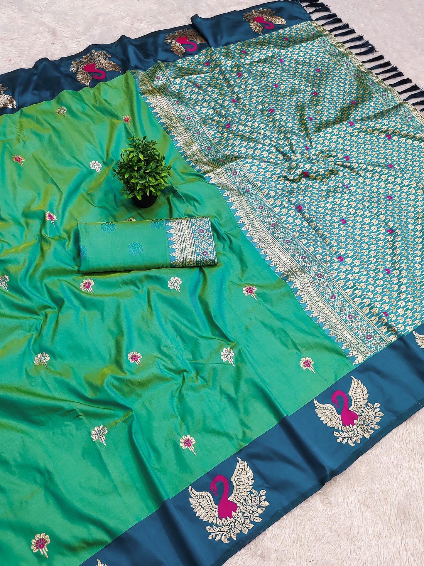 Kayatri New Premium Soft Banarasi Silk Saree with Zari-Meenakari Design