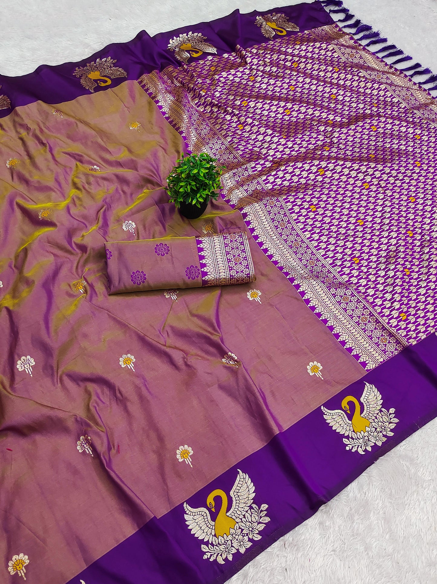 Kayatri New Premium Soft Banarasi Silk Saree with Zari-Meenakari Design