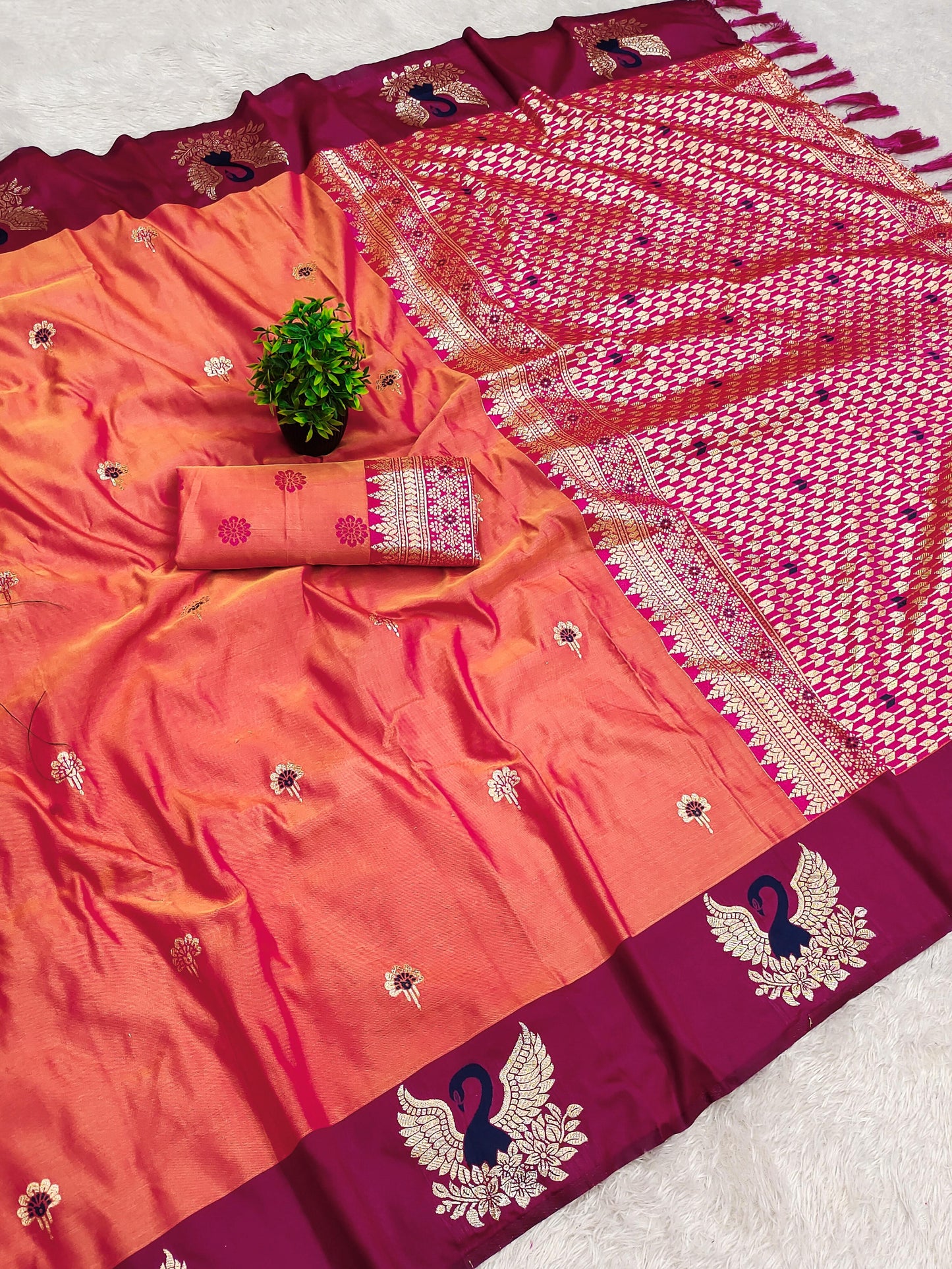 Kayatri New Premium Soft Banarasi Silk Saree with Zari-Meenakari Design