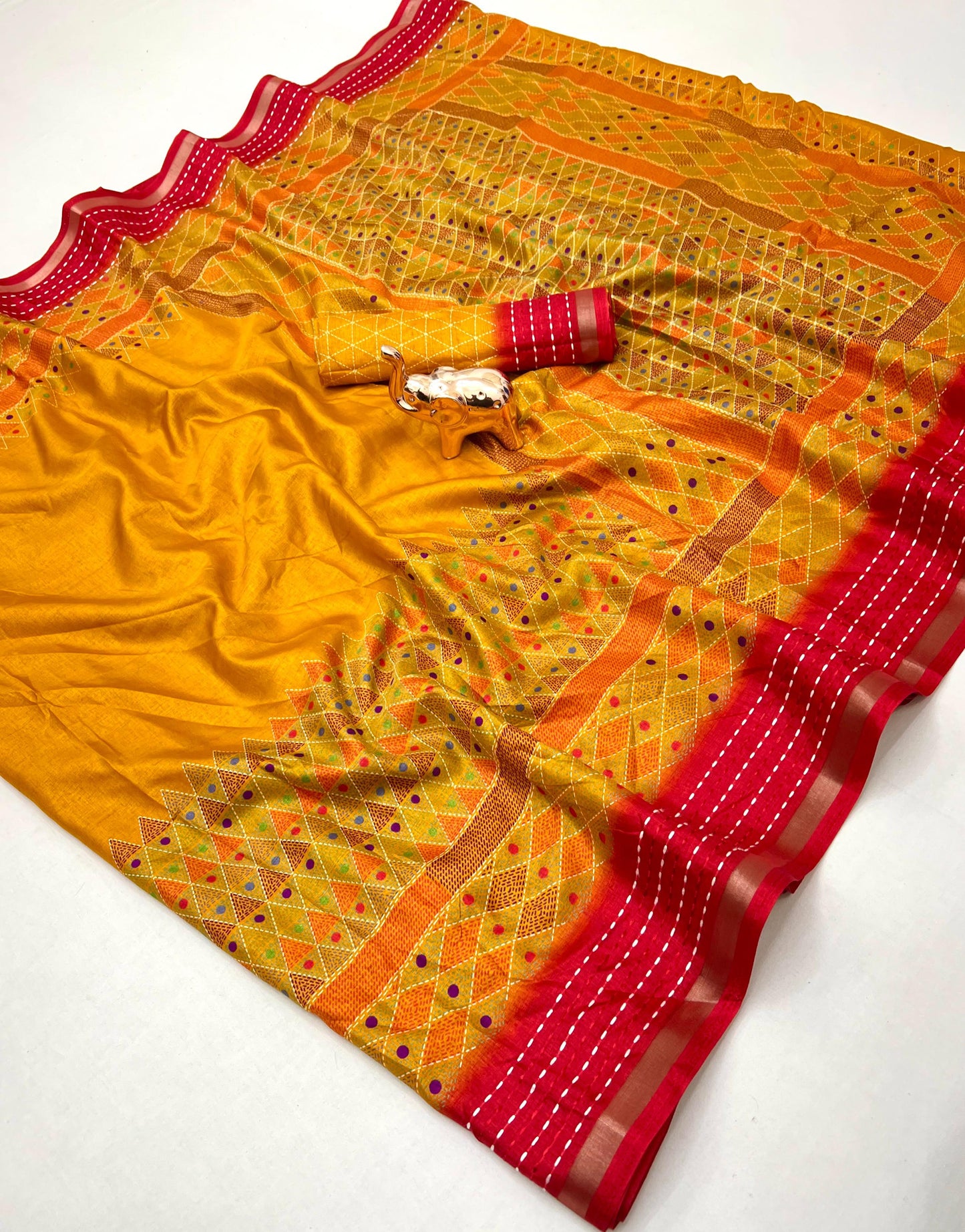 Kayatri New Modern Printed Crepe Saree with Handcrafted Katha Thread Touch