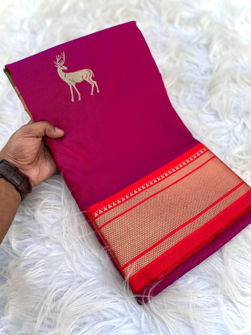 Kayatri New Premium Soft Silk Saree with All Over Deer Motifs Rich Pallu