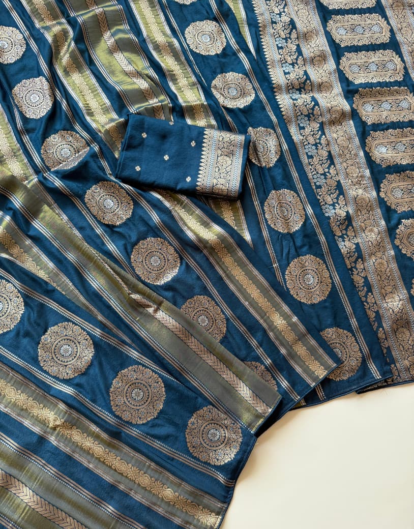 Kayatri New Classic Chinya Tissue Nylon Viscose Saree with Elegant Rich Pallu