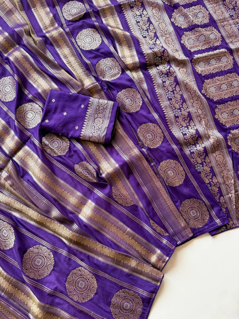 Kayatri New Classic Chinya Tissue Nylon Viscose Saree with Elegant Rich Pallu