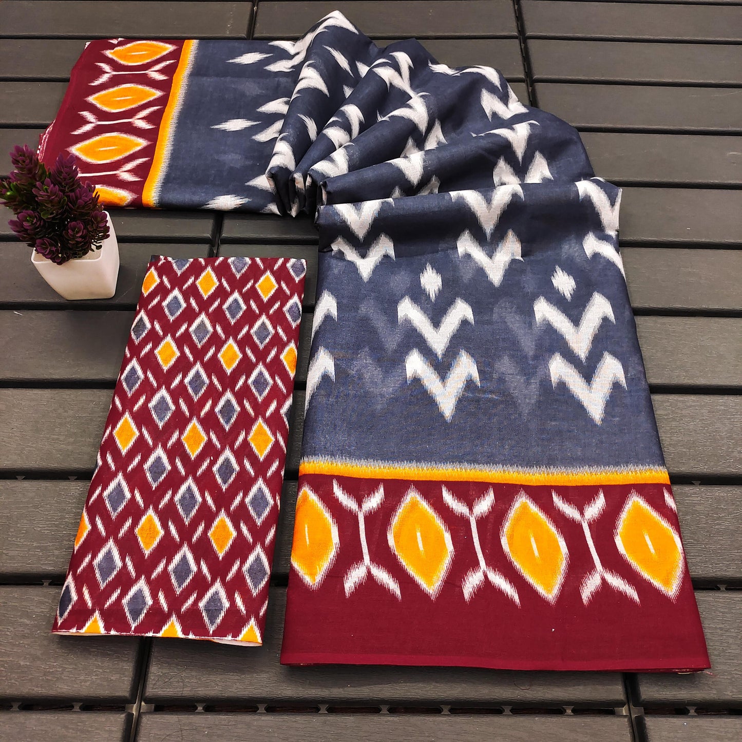 Kayatri New Pure Mulmul Cotton Saree with Ikat Test Hand Block Craft