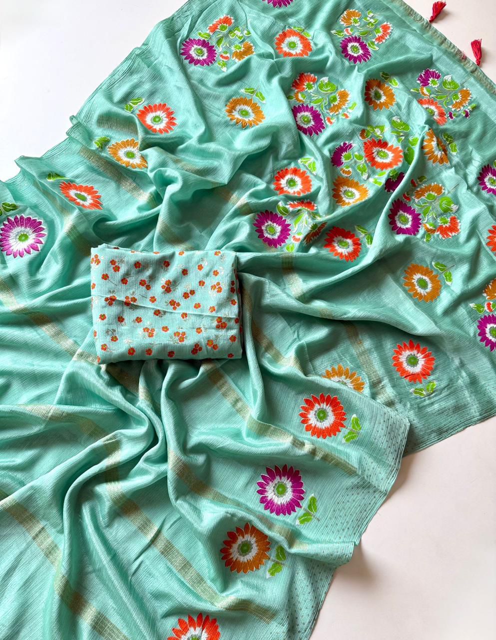 Kayatri New Trendy Soft Chinon Saree with Floral Table Print and Designer Blouse