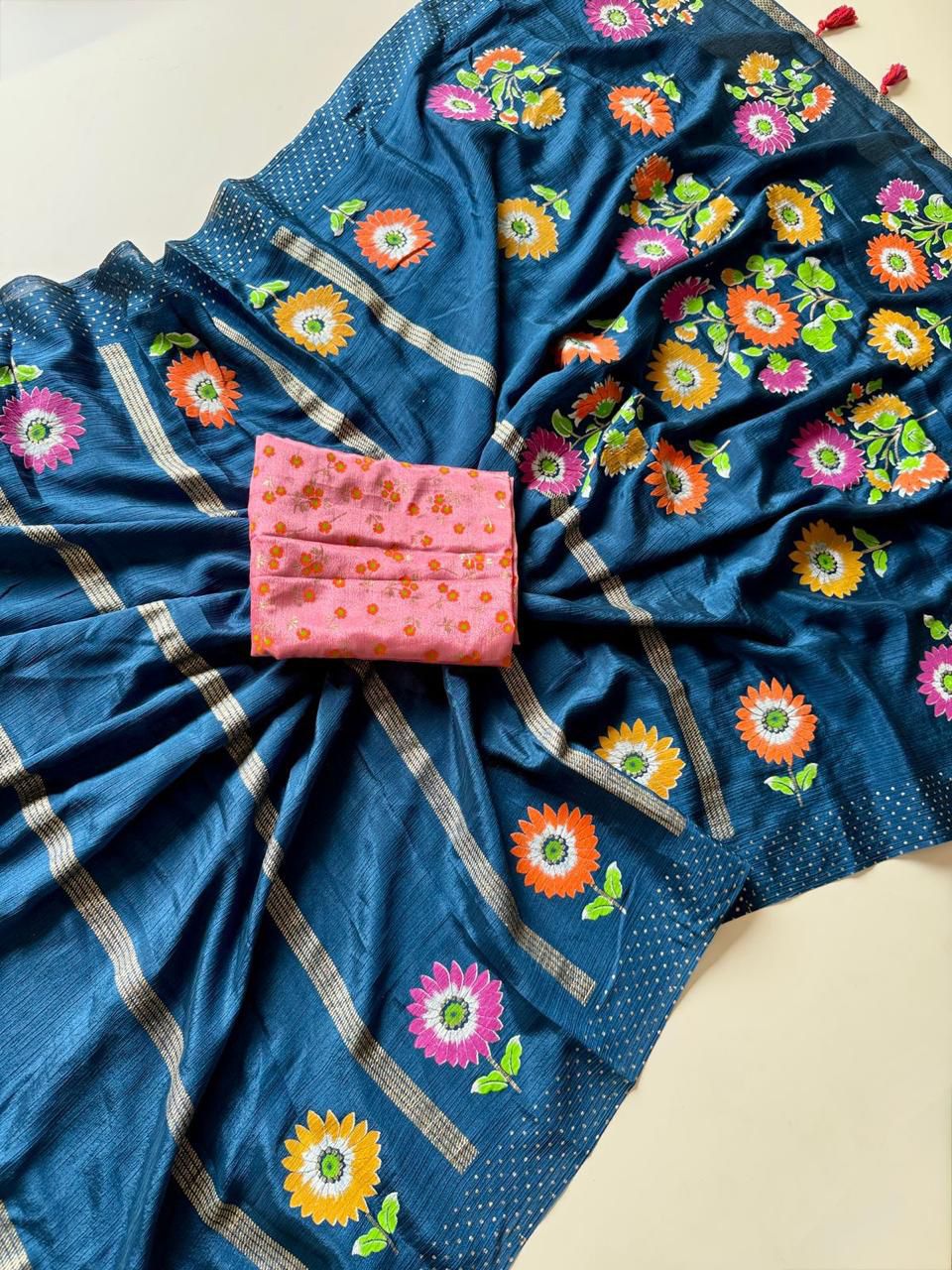 Kayatri New Trendy Soft Chinon Saree with Floral Table Print and Designer Blouse