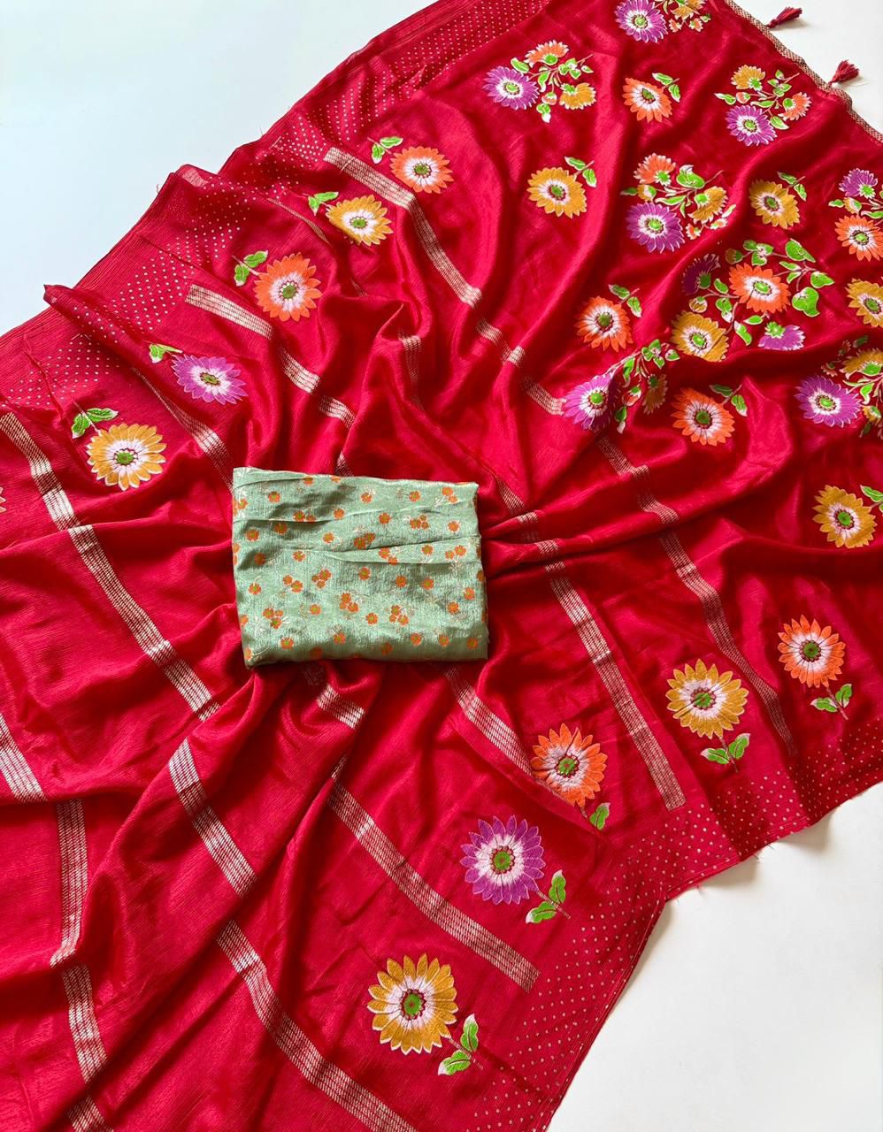 Kayatri New Trendy Soft Chinon Saree with Floral Table Print and Designer Blouse