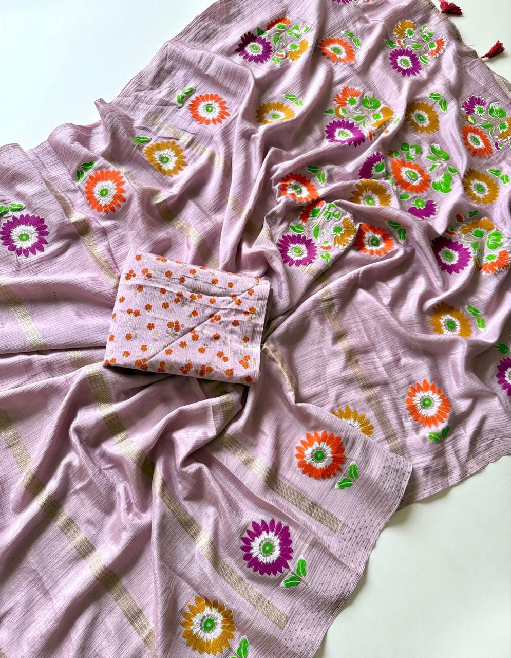 Kayatri New Trendy Soft Chinon Saree with Floral Table Print and Designer Blouse