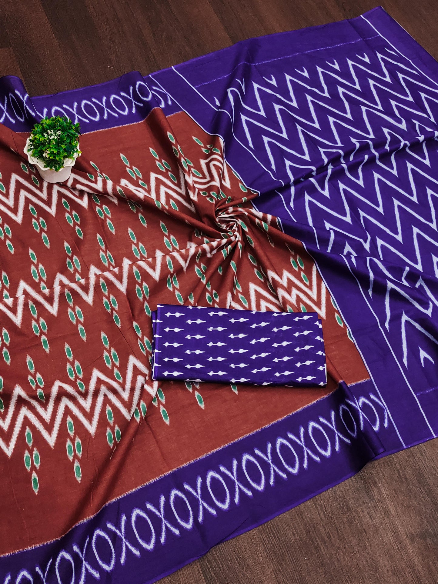 Kayatri New Everyday Wear Mulmul Cotton Saree with Ikat Craft