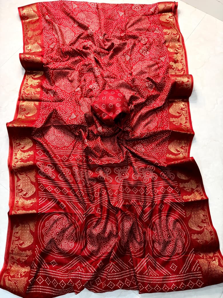 Kayatri New Classic Dola Silk Crepe Crush Saree with Floral Touch