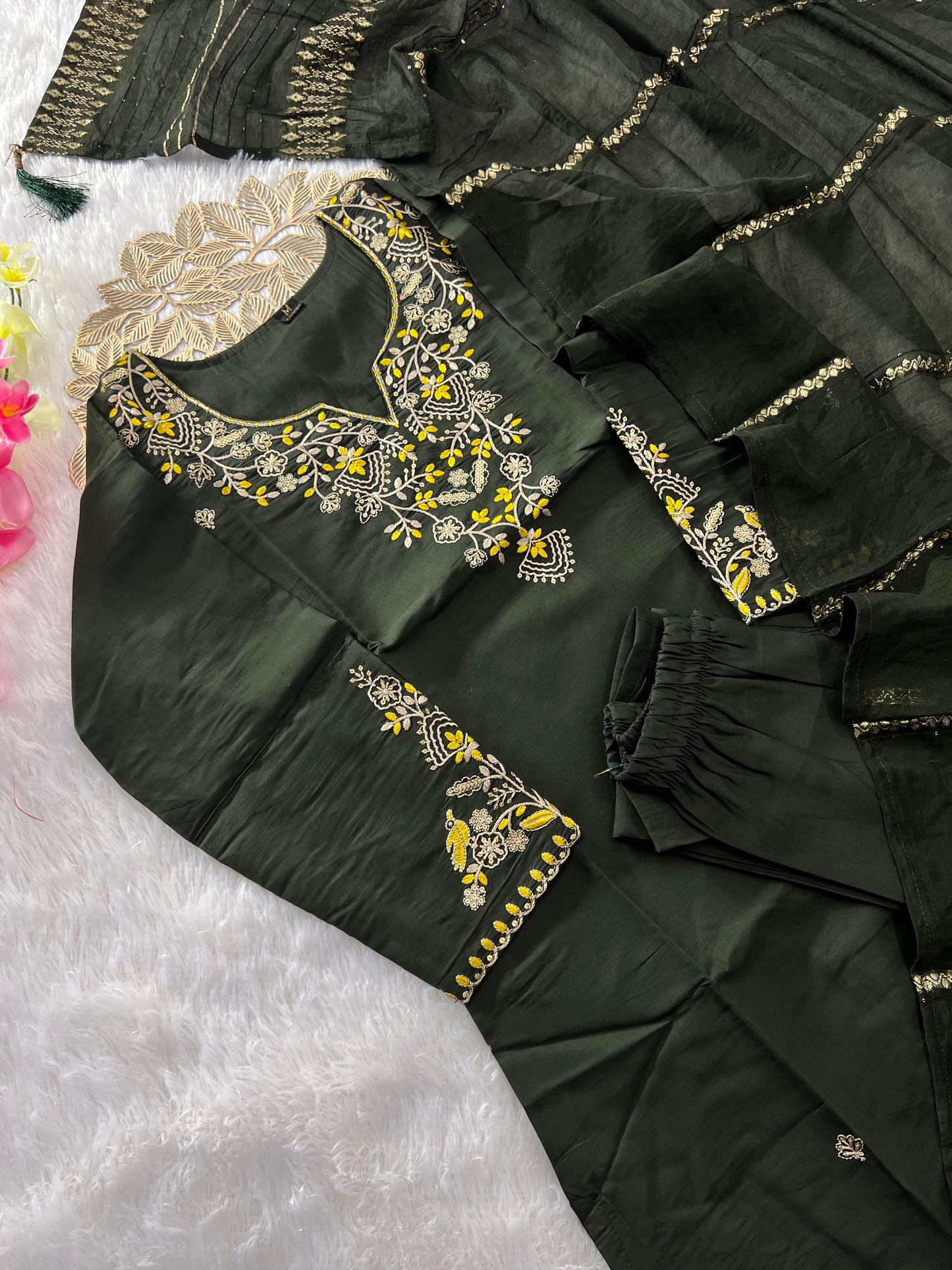 Kayatri New Elegant Roman Silk Suit Featuring Beautiful Embroidery and Sequins