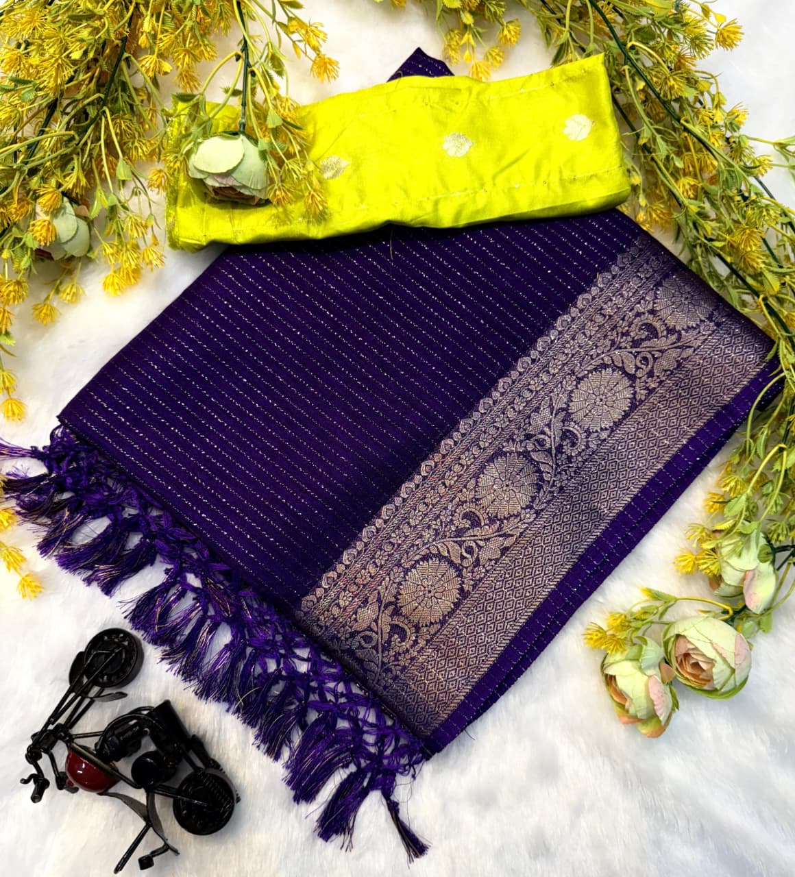 Kayatri New Traditional Pen Kalamkari Dola Silk Saree with Zari Hamsa Border